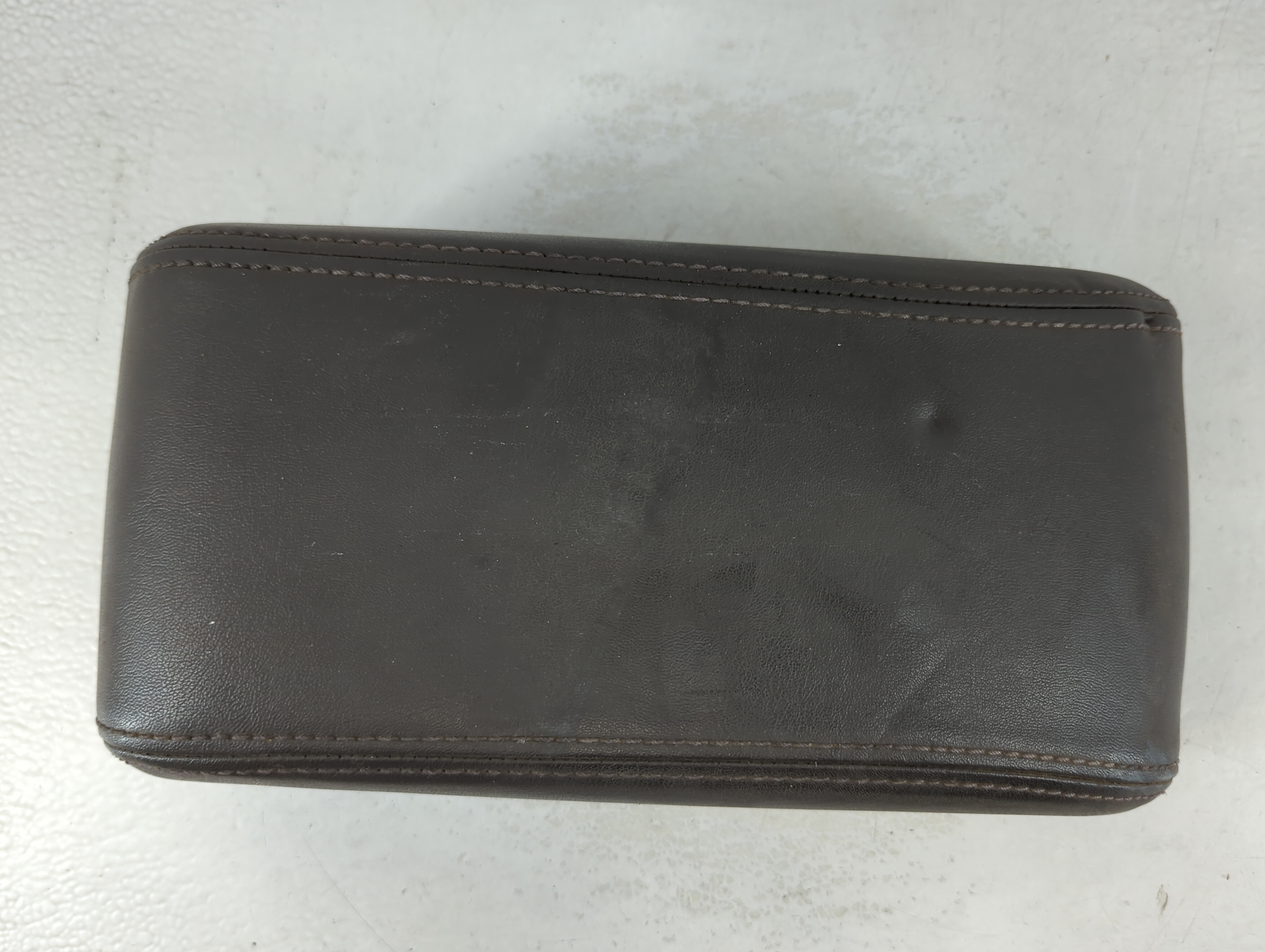 2010-2012 Ford Fusion Center Console Armrest Cover Lid Black 910840 - Oemusedautoparts1.com