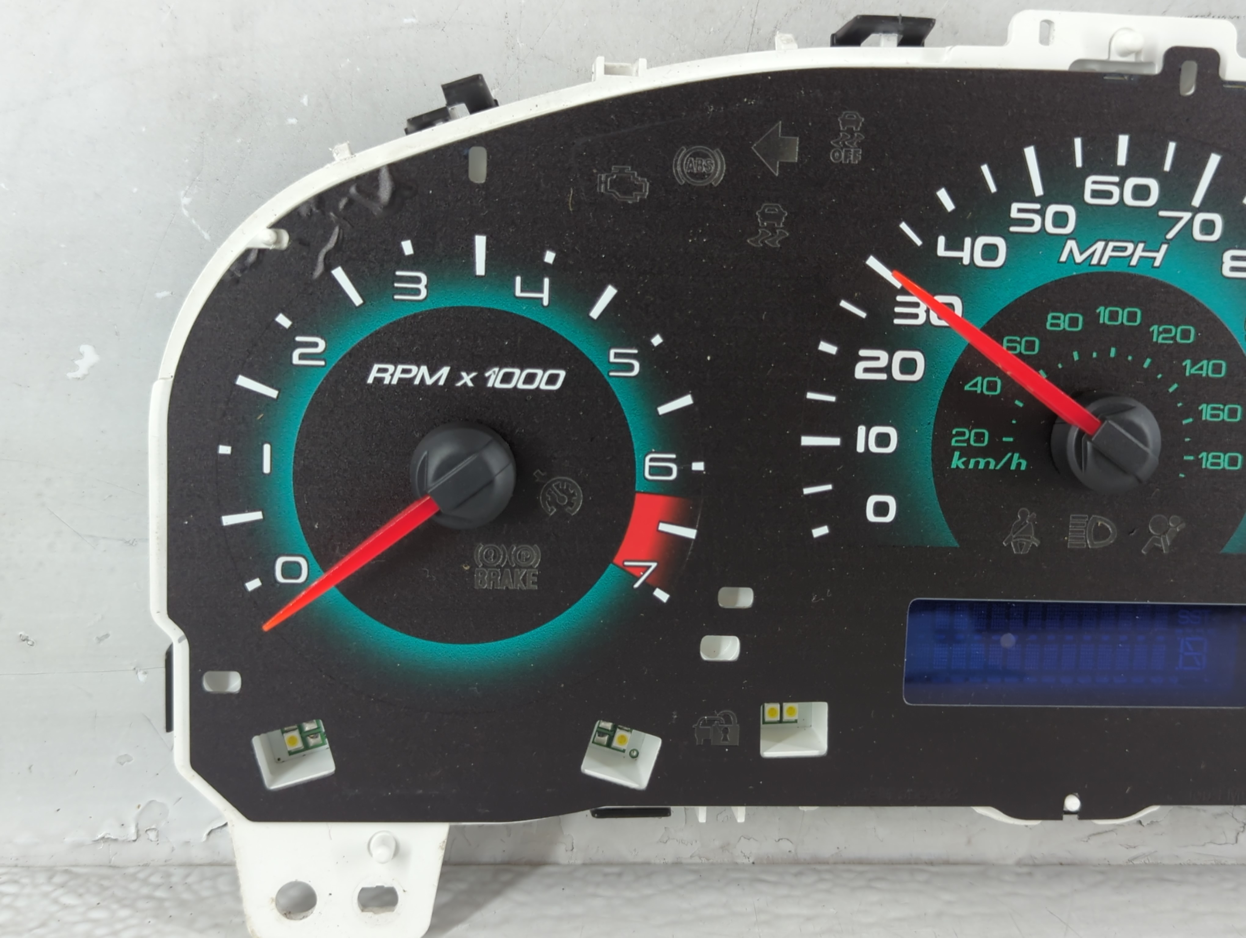 2011-2012 Ford Fusion Speedometer Instrument Cluster Gauges 910936 - Oemusedautoparts1.com