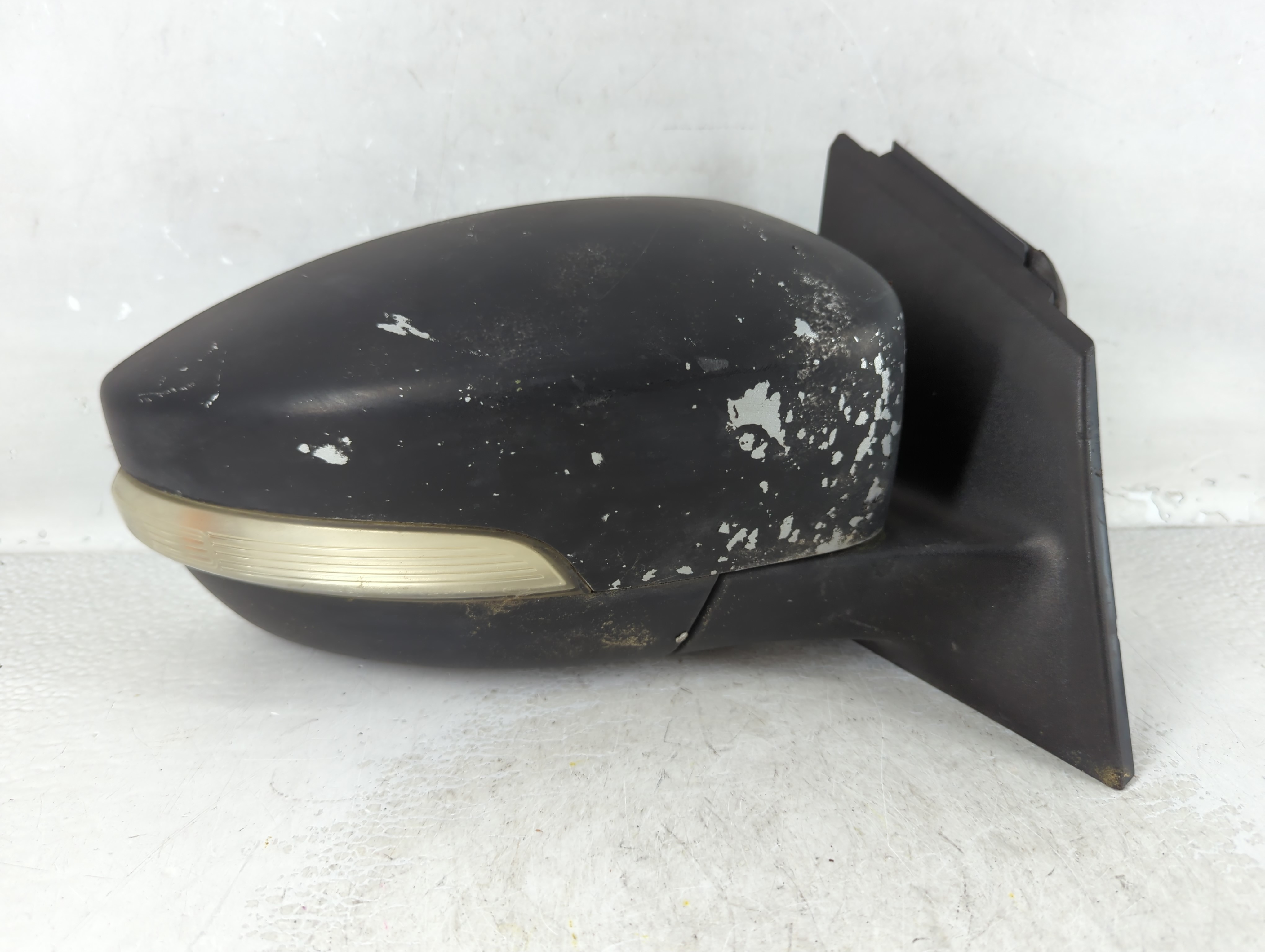 2012-2014 Ford Focus Passenger Right Side View Manual Door Mirror Black 911123 - Oemusedautoparts1.com