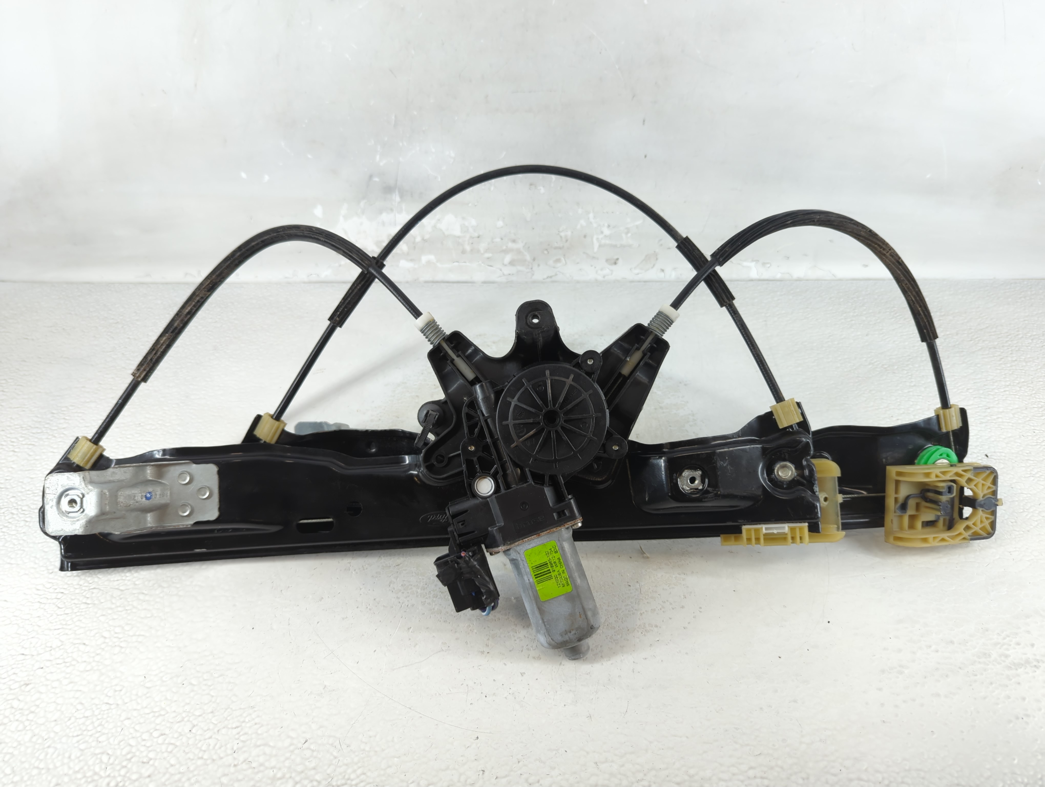2012-2018 Ford Focus Driver Left Front Window Regulator 911148 - Oemusedautoparts1.com