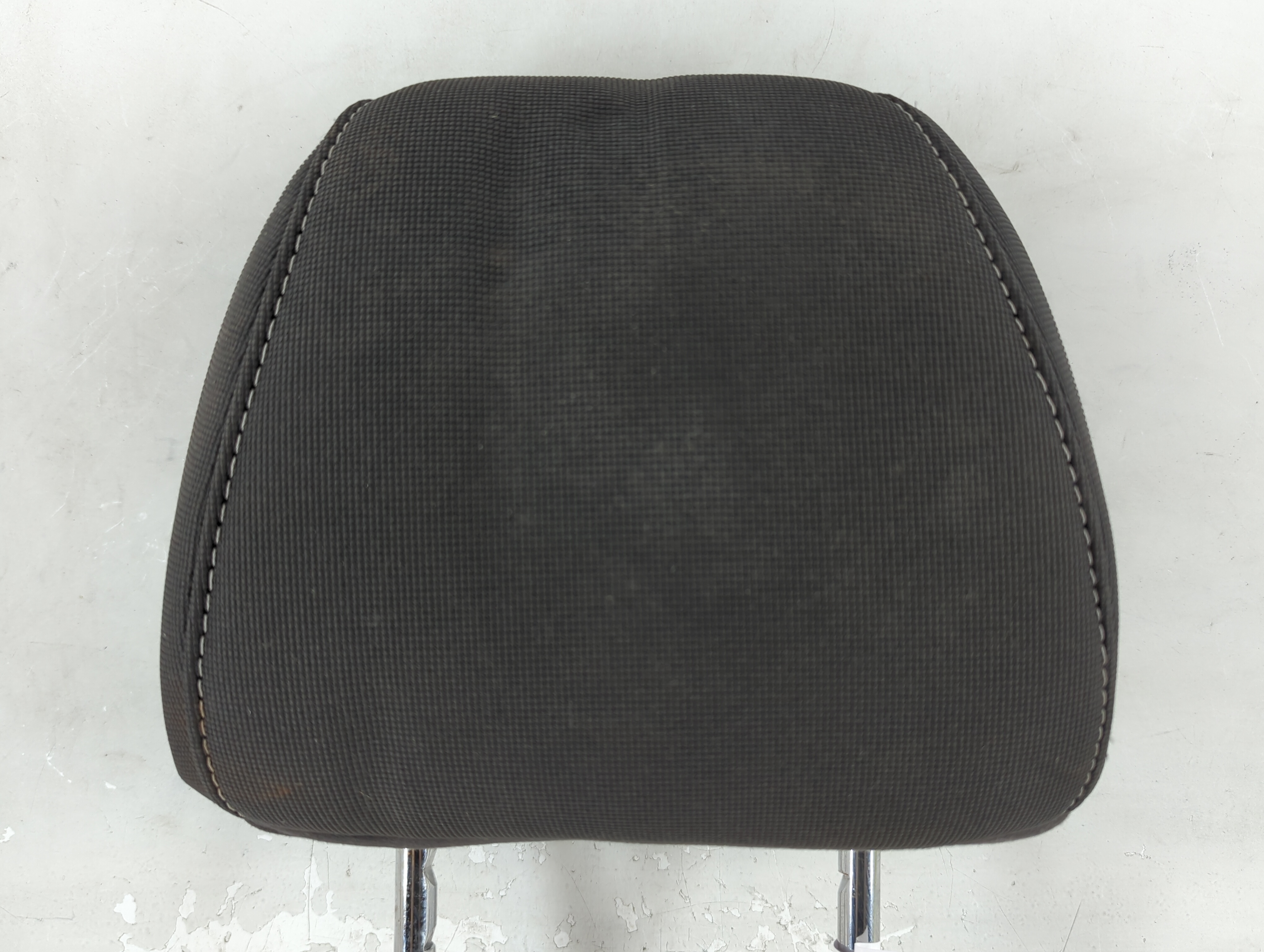 2012-2012 Ford Focus Headrest Head Rest Front Driver Passenger Seat Black 911248 - Oemusedautoparts1.com