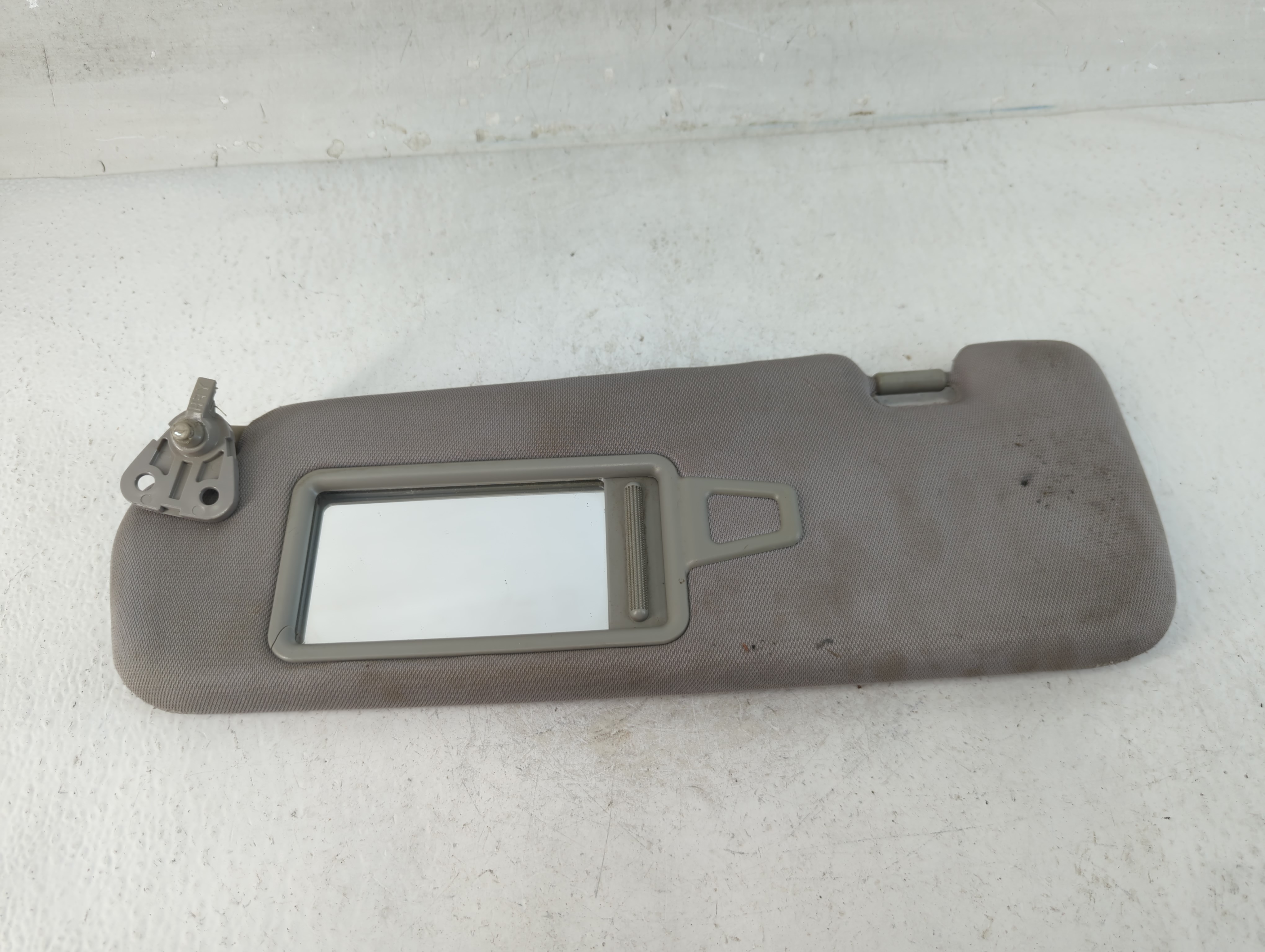 2011-2015 Hyundai Sonata Driver Sun Visor Mirror Left Sunvisor Grey 911436 - Oemusedautoparts1.com