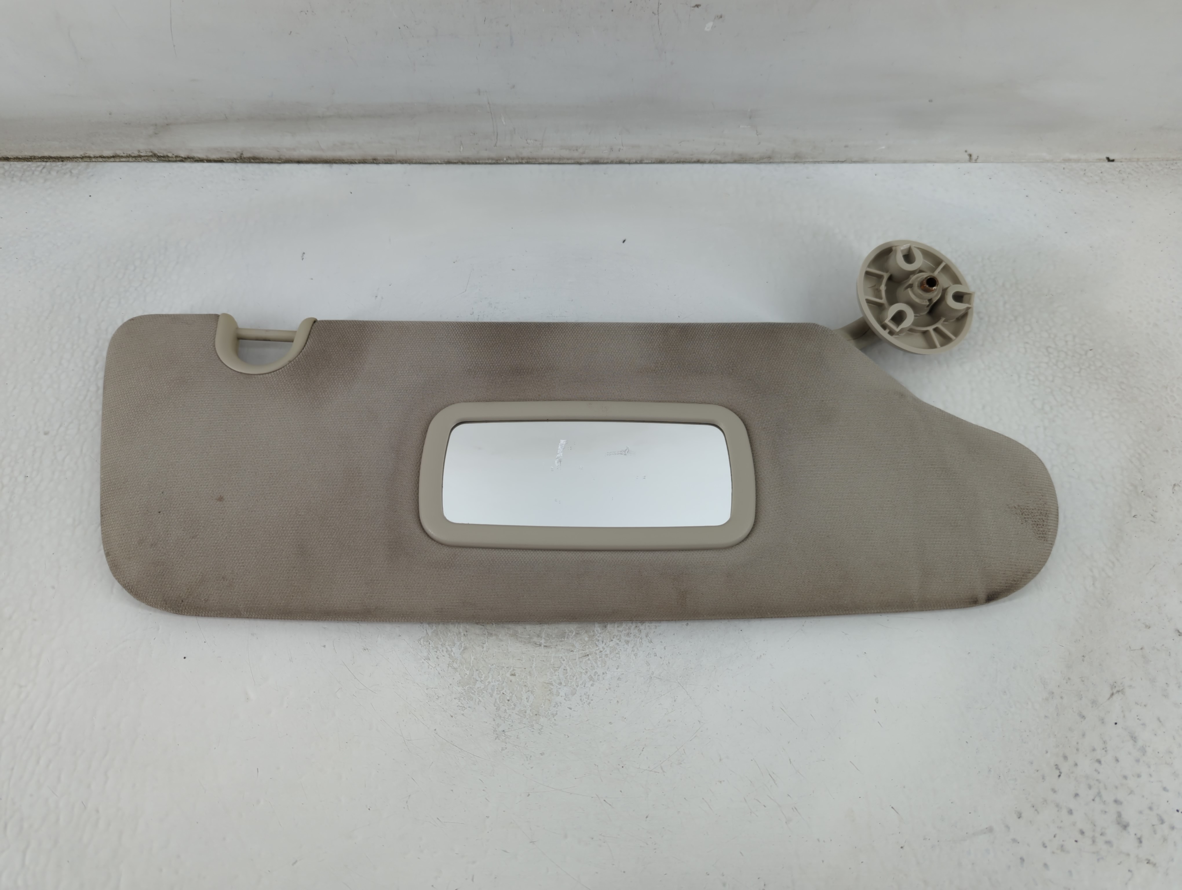 Picture of 2011-2020 Dodge Grand Caravan Passenger Sun Visor Mirror Right Sunvisor 911463