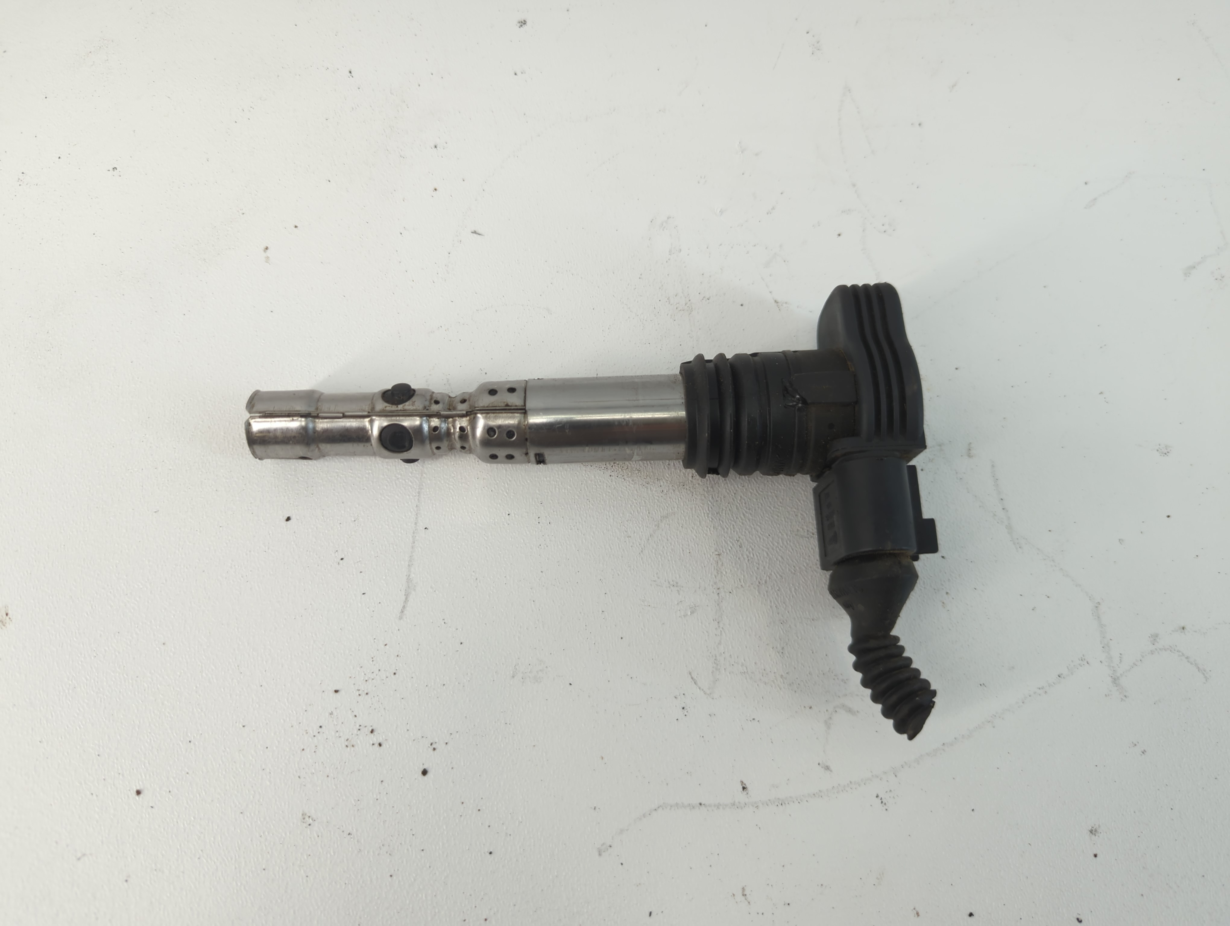 Picture of 1997-2001 Bmw 740i Ignition Coil Igniter Pack 911525