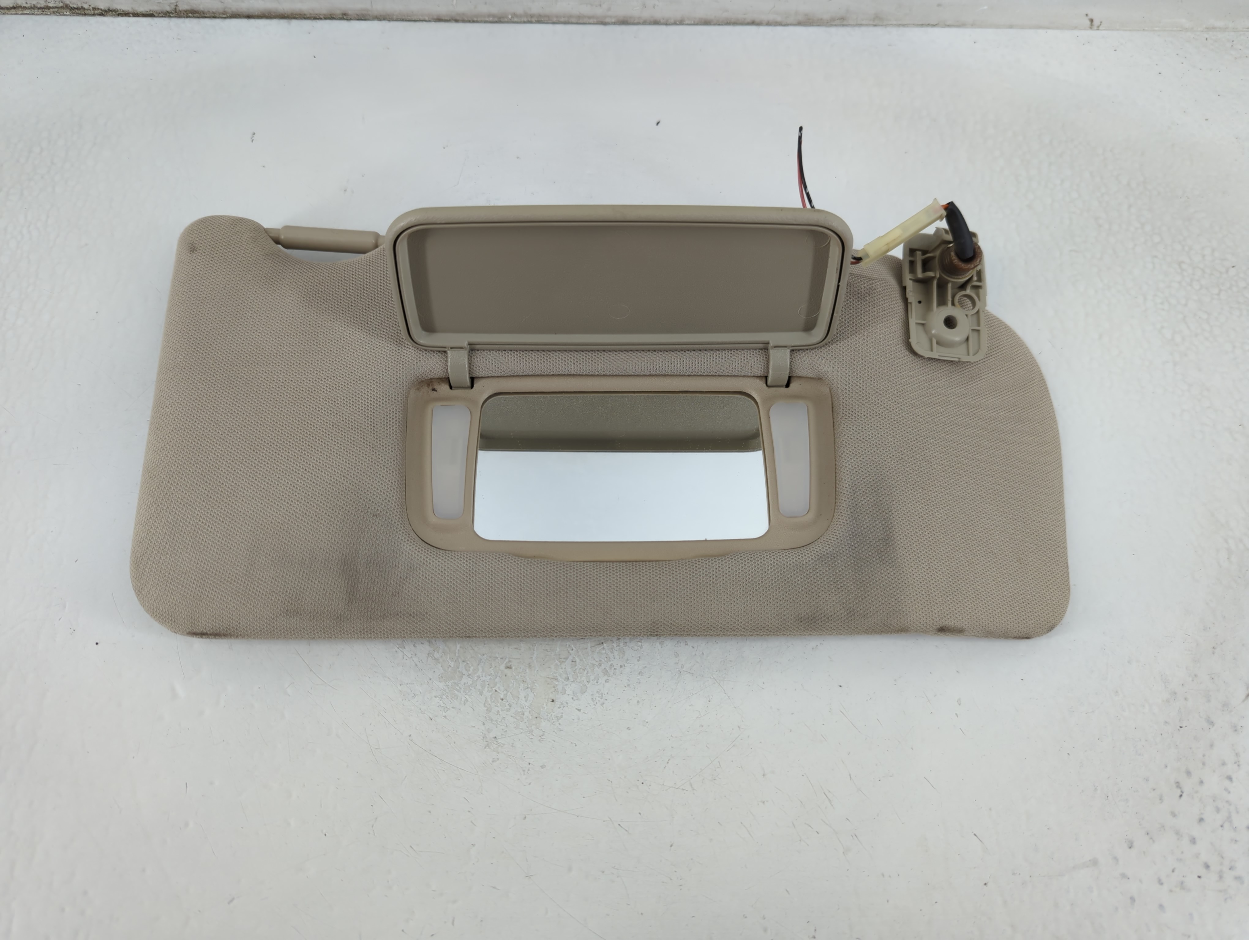 2008-2009 Nissan Altima Passenger Sun Visor Mirror Right Sunvisor Grey 911534 - Oemusedautoparts1.com