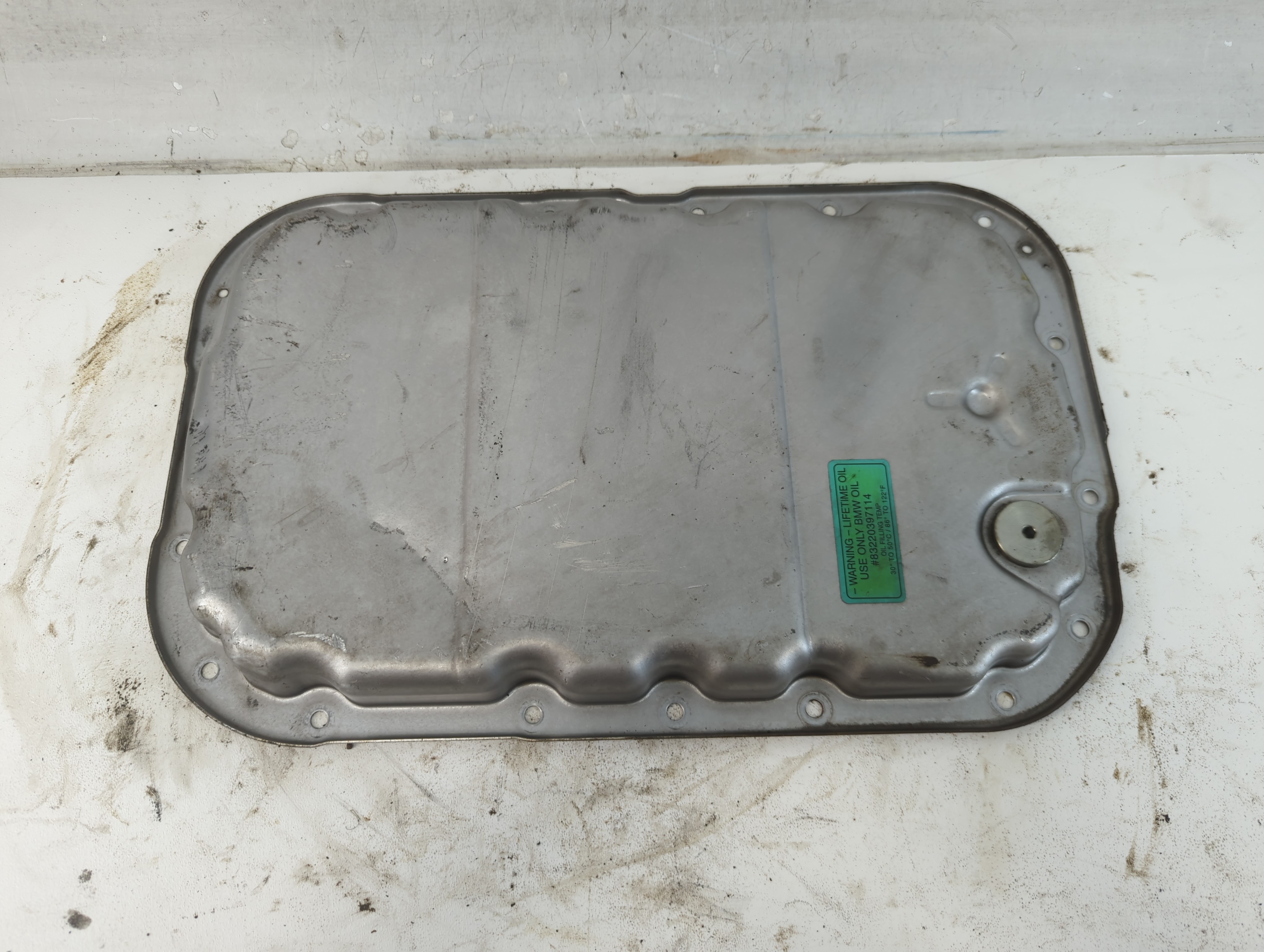 Picture of Bmw 328xi Engine Oil Pan 911554