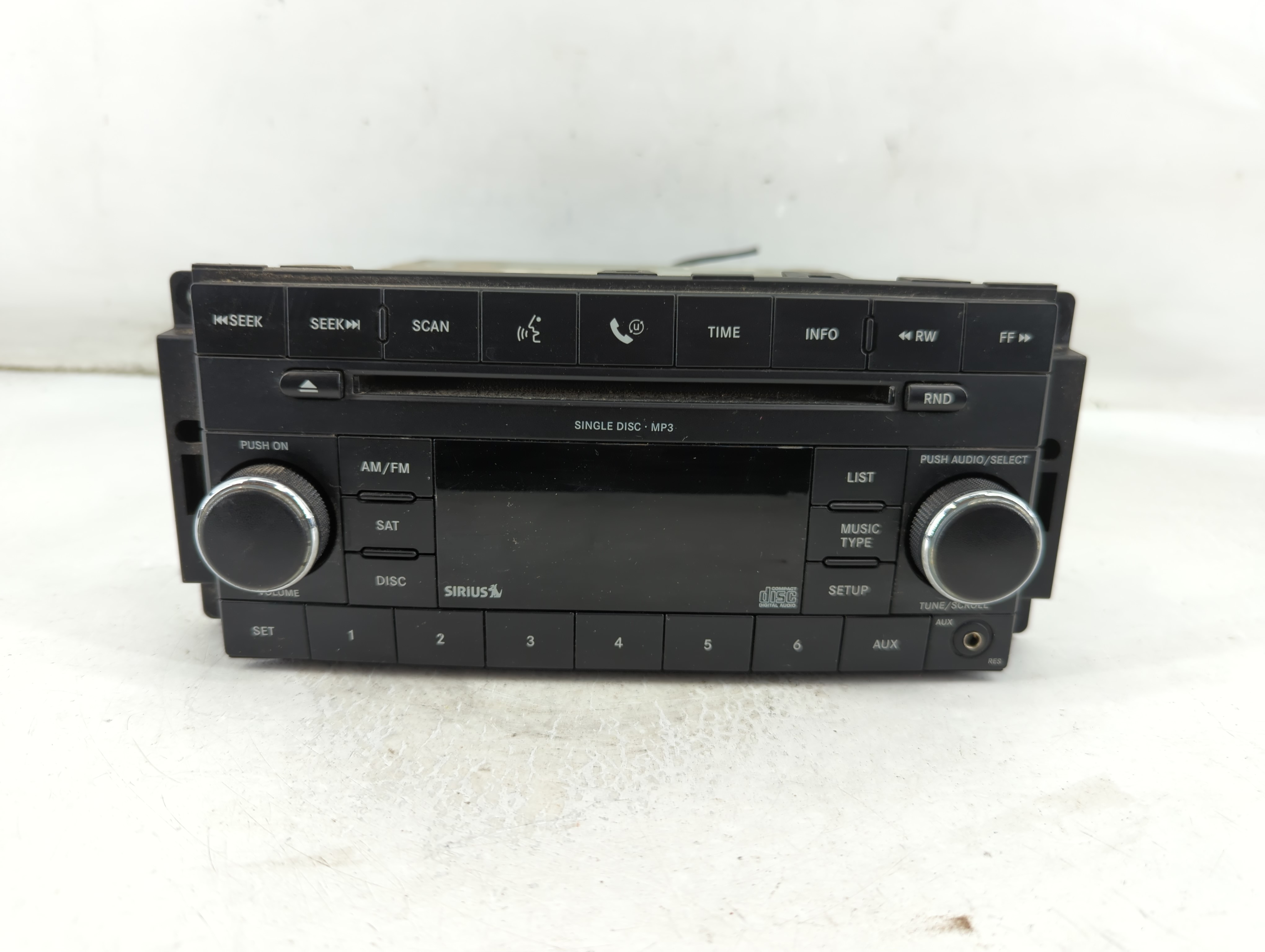 2007-2010 Chrysler Sebring Am Fm Cd Player Radio Receiver 911603 - Oemusedautoparts1.com
