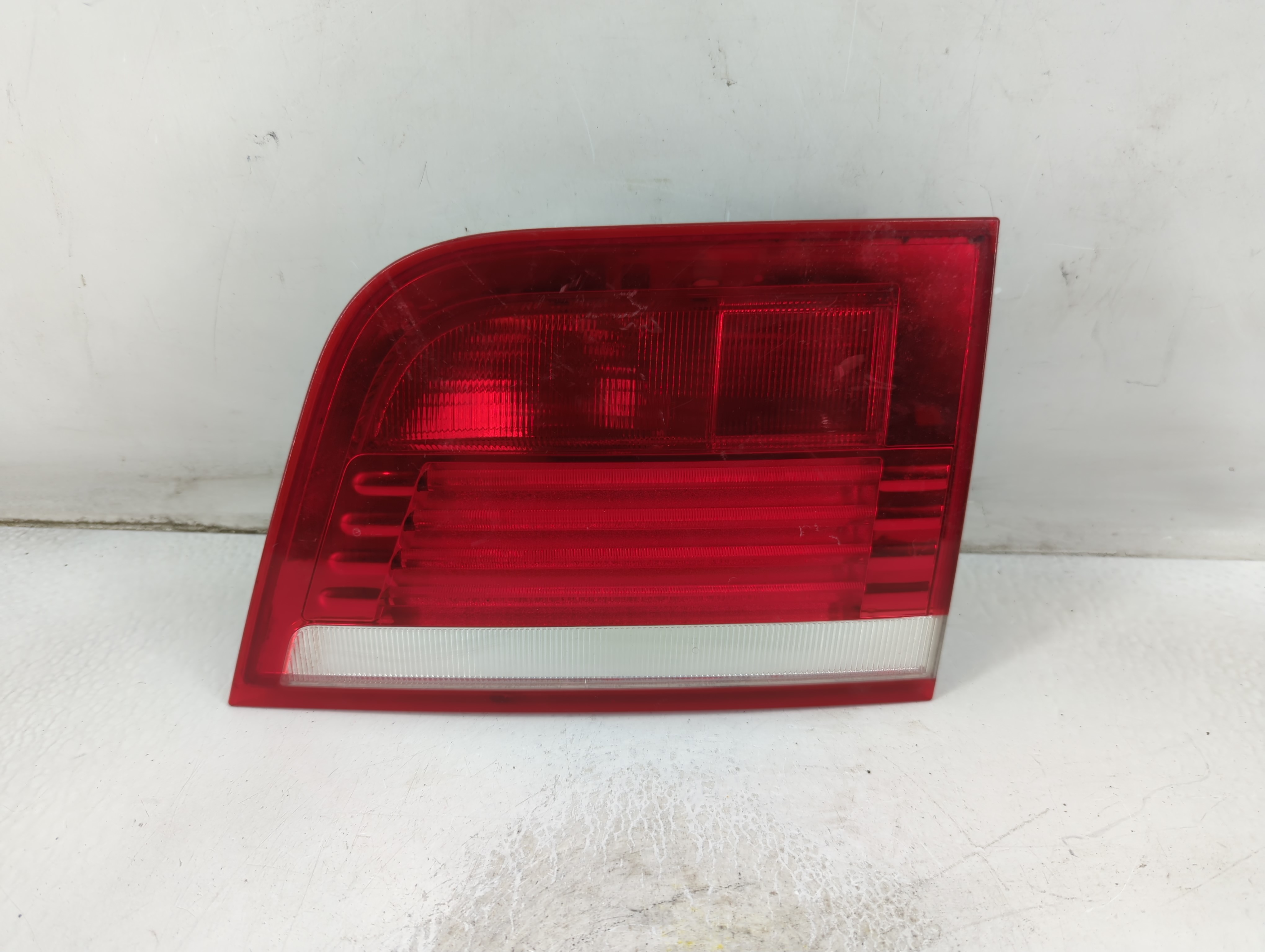 2007-2010 Bmw X5 Driver Left Side Tail Light Taillight Oem 911612 - Oemusedautoparts1.com