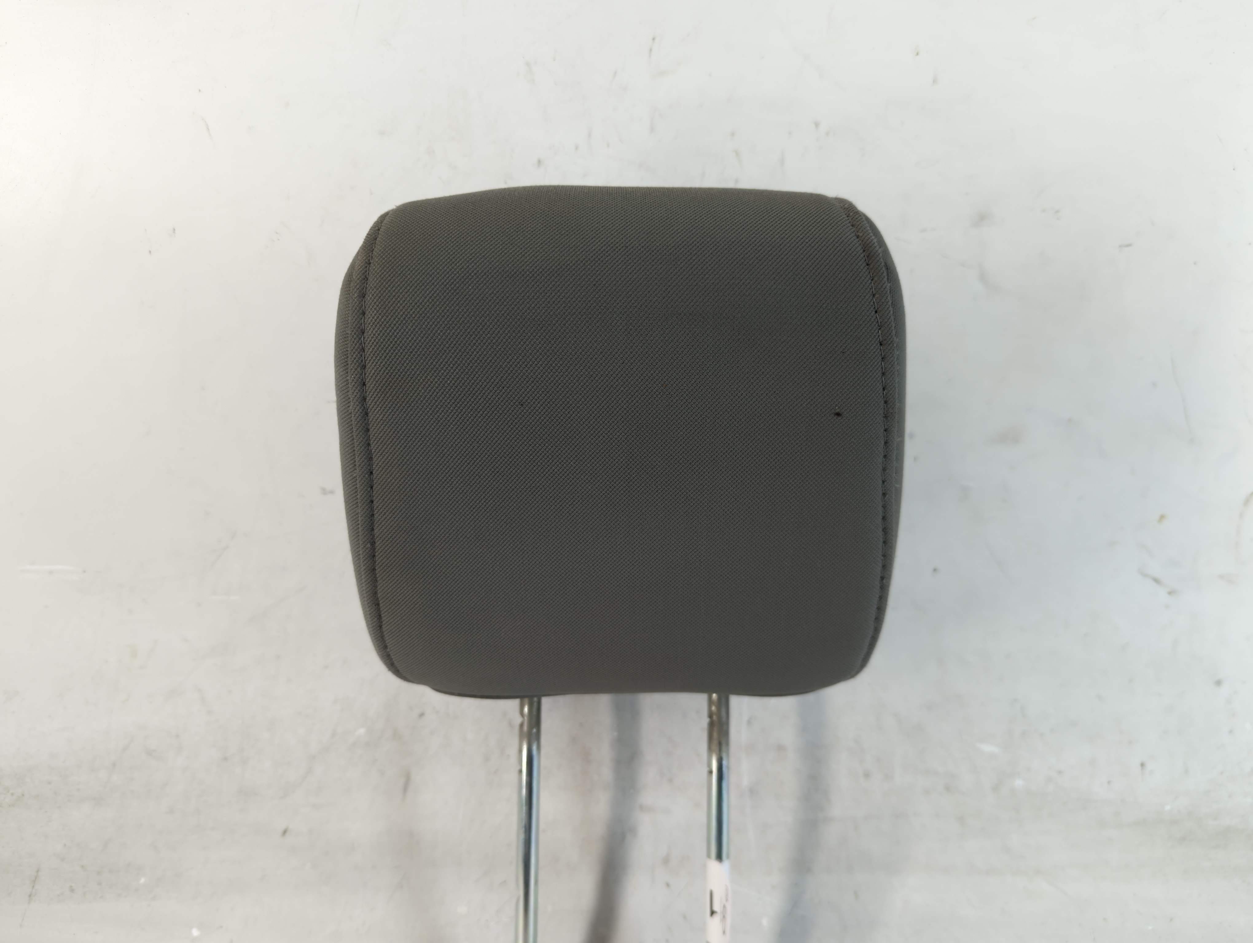 2008-2012 Jeep Liberty Headrest Head Rest Front Driver Passenger Seat 911629 - Oemusedautoparts1.com