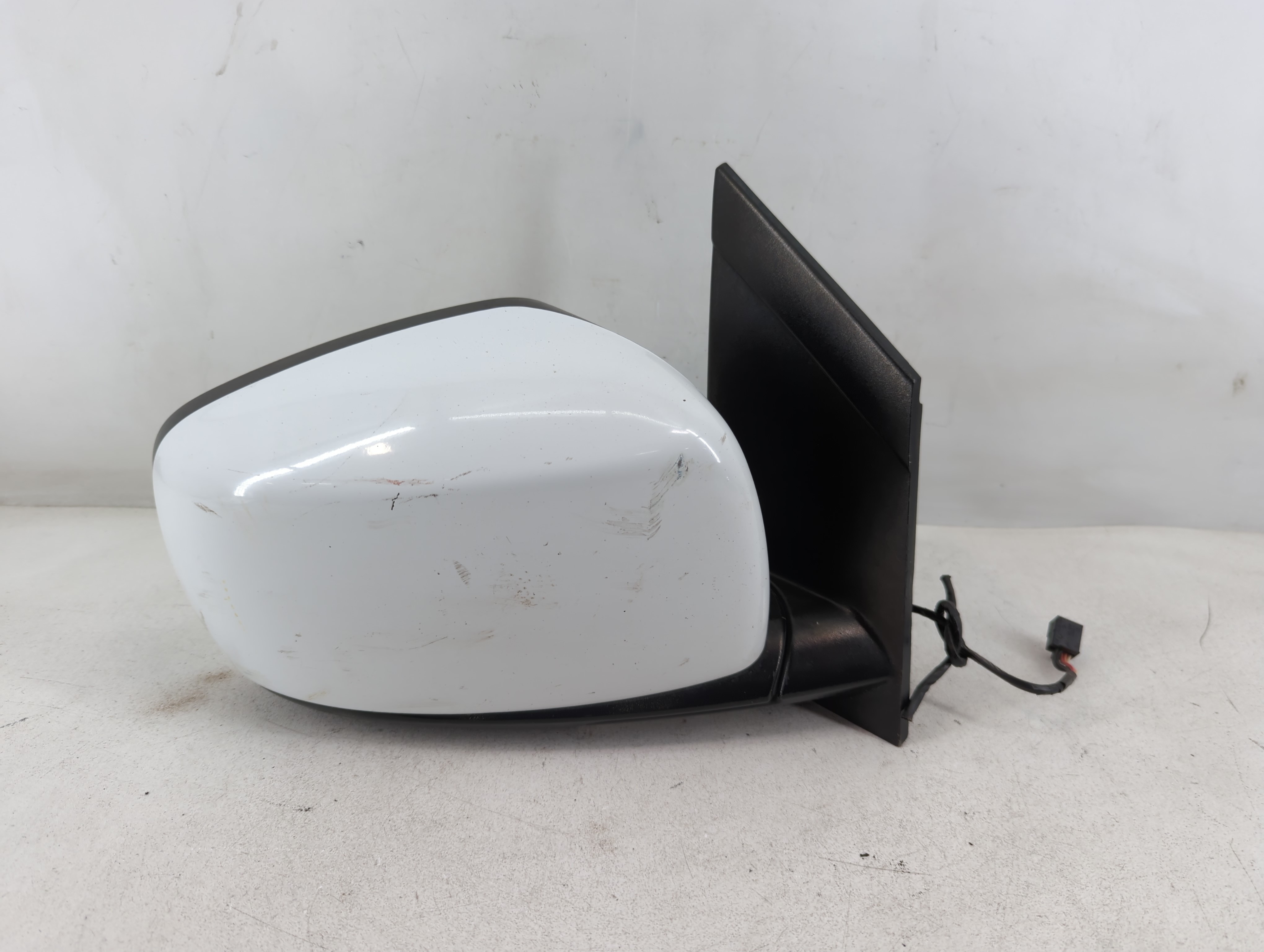 Picture of Dodge Caravan Passenger Right Side View Power Door Mirror White 911635