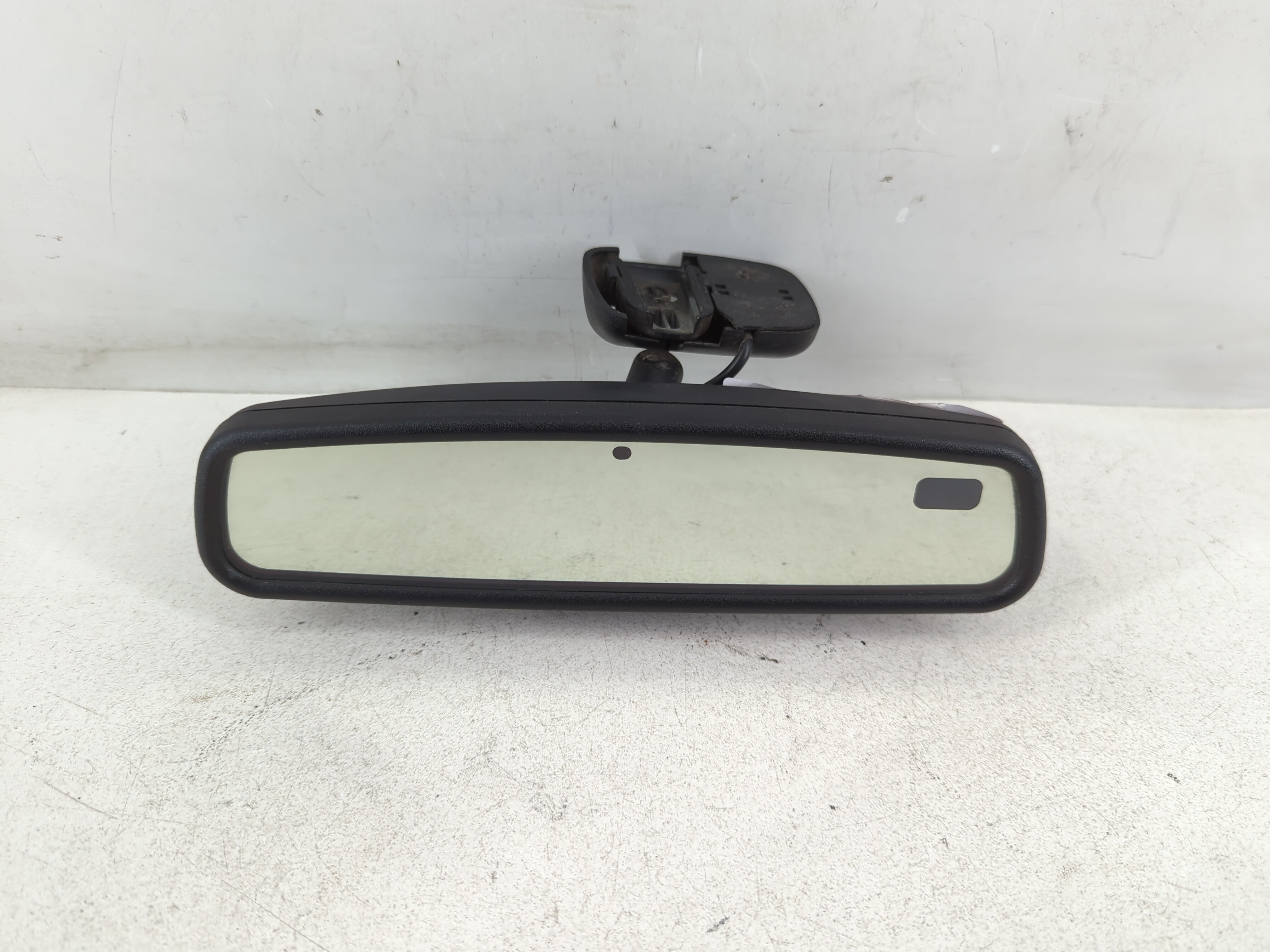 1995 Chevrolet Tahoe Interior Rear View Mirror Oem 911651 - Oemusedautoparts1.com