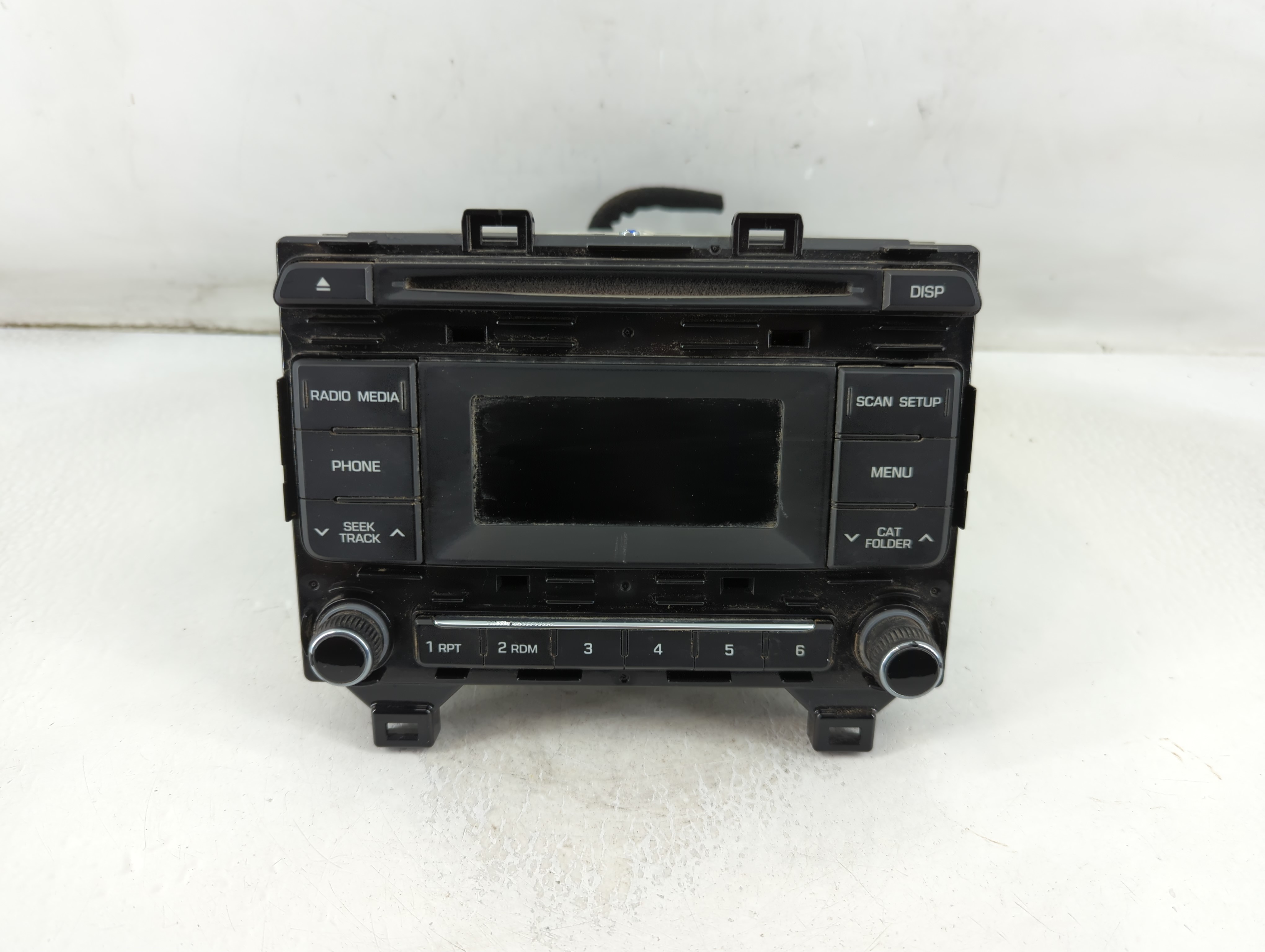 2016-2017 Hyundai Sonata Am Fm Cd Player Radio Receiver 911665 - Oemusedautoparts1.com