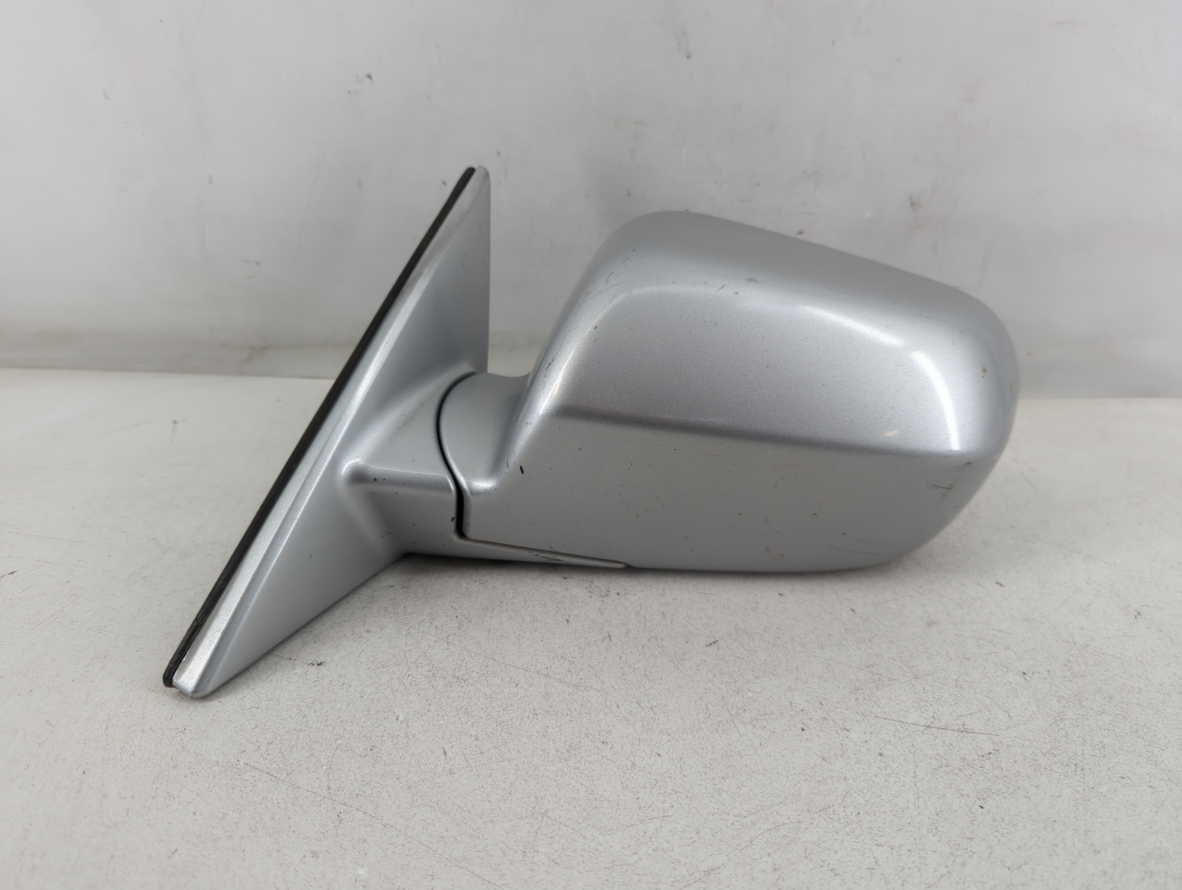 Picture of 2000-2002 Honda Accord Driver Left Side View Power Door Mirror Silver 911672