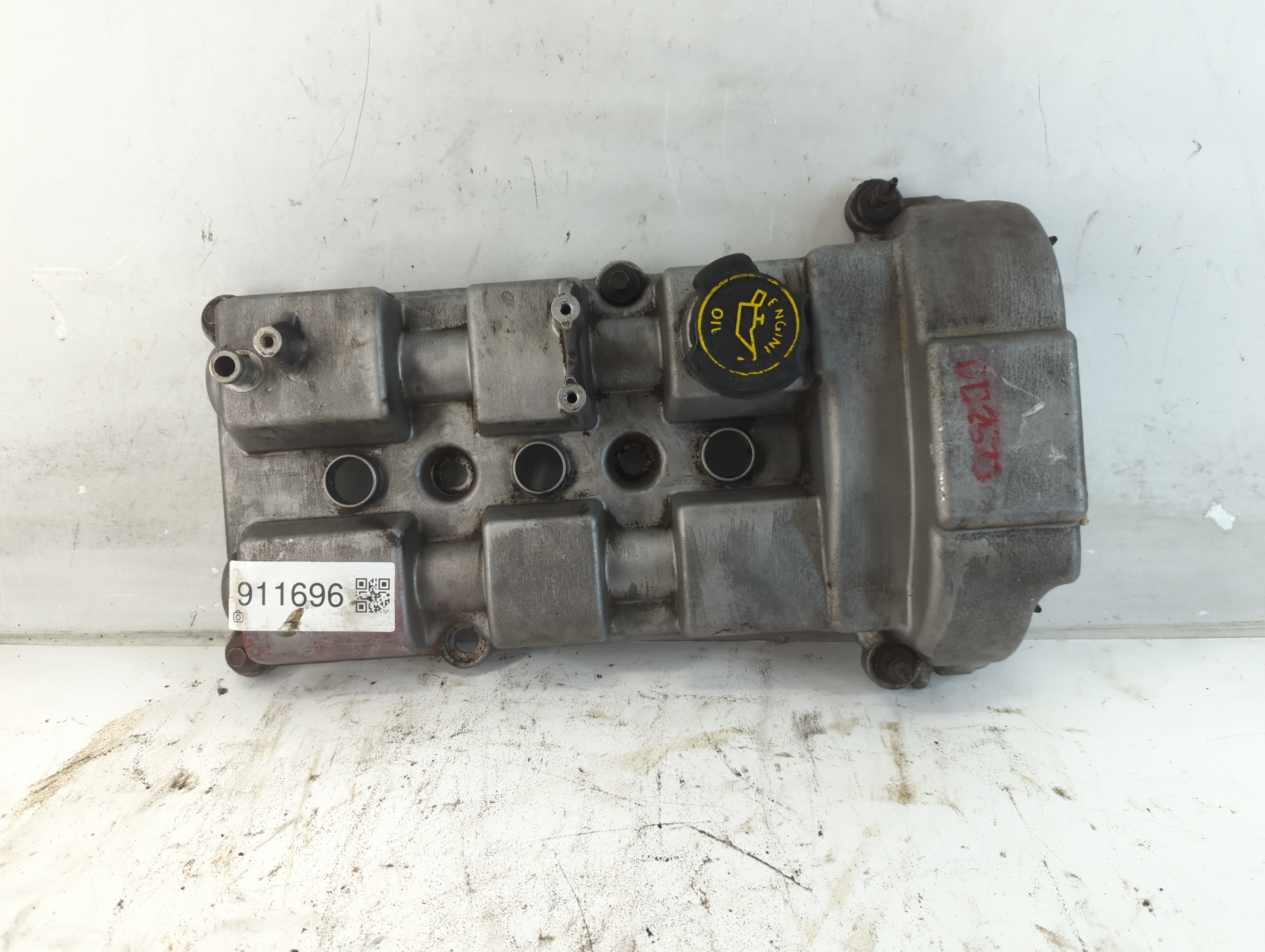 2015 Nissan Altima Passenger Right Cylinder Head Valve Cover 911696 - Oemusedautoparts1.com