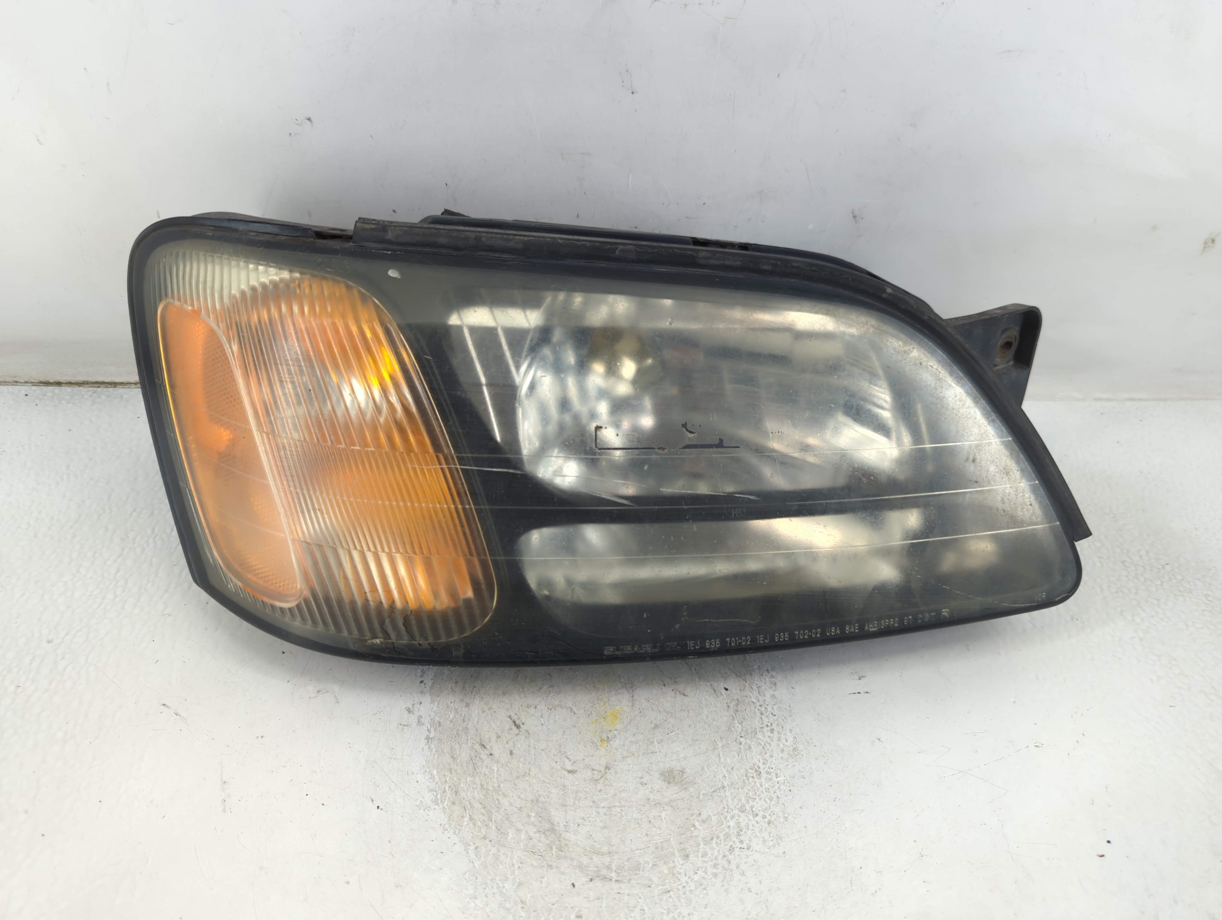2000-2004 Subaru Legacy Driver Left Oem Head Light Headlight Lamp 911792 - Oemusedautoparts1.com