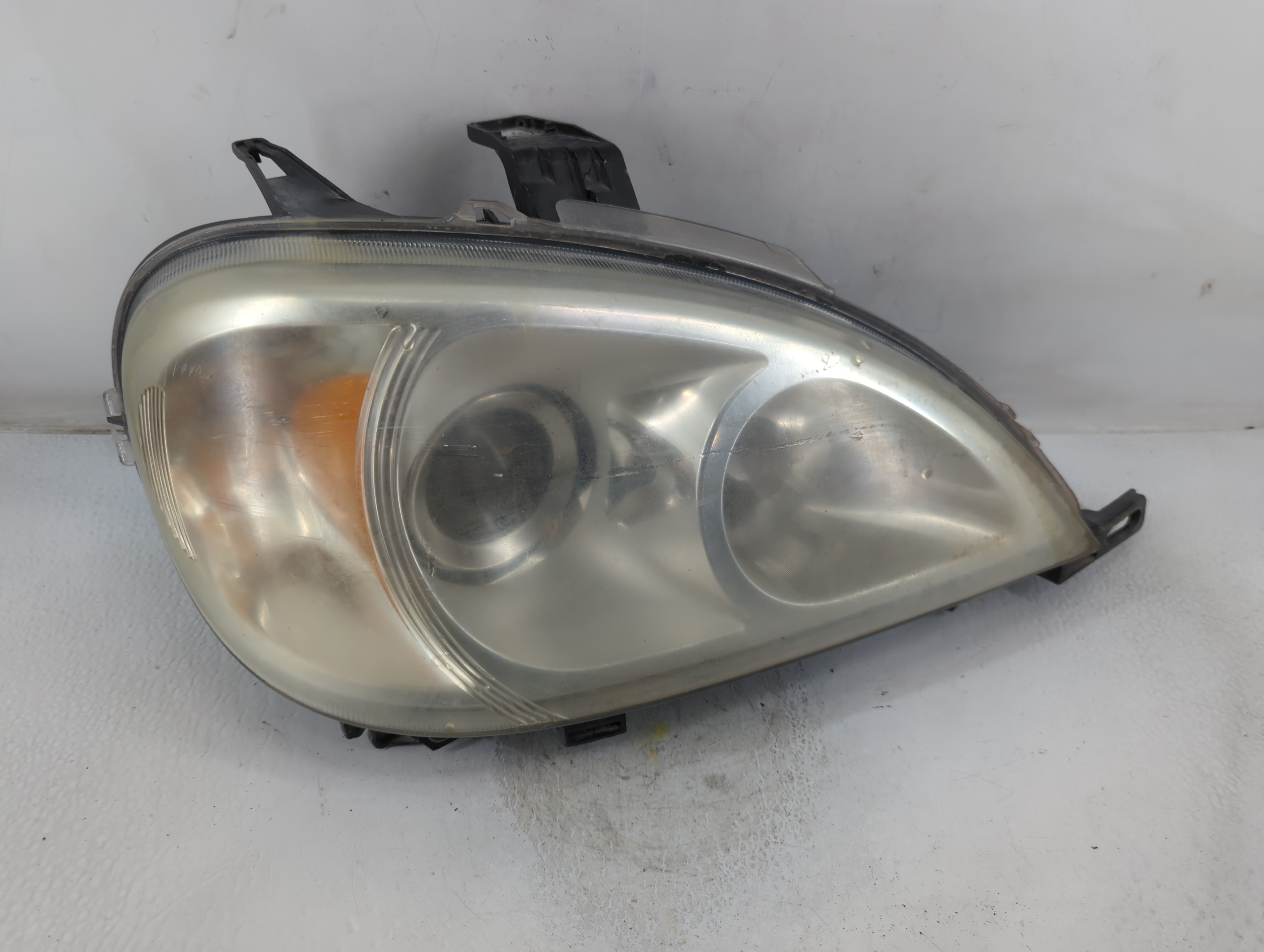 2003-2005 Mercedes-benz Ml350 Driver Left Oem Head Light Headlight Lamp 911794 - Oemusedautoparts1.com