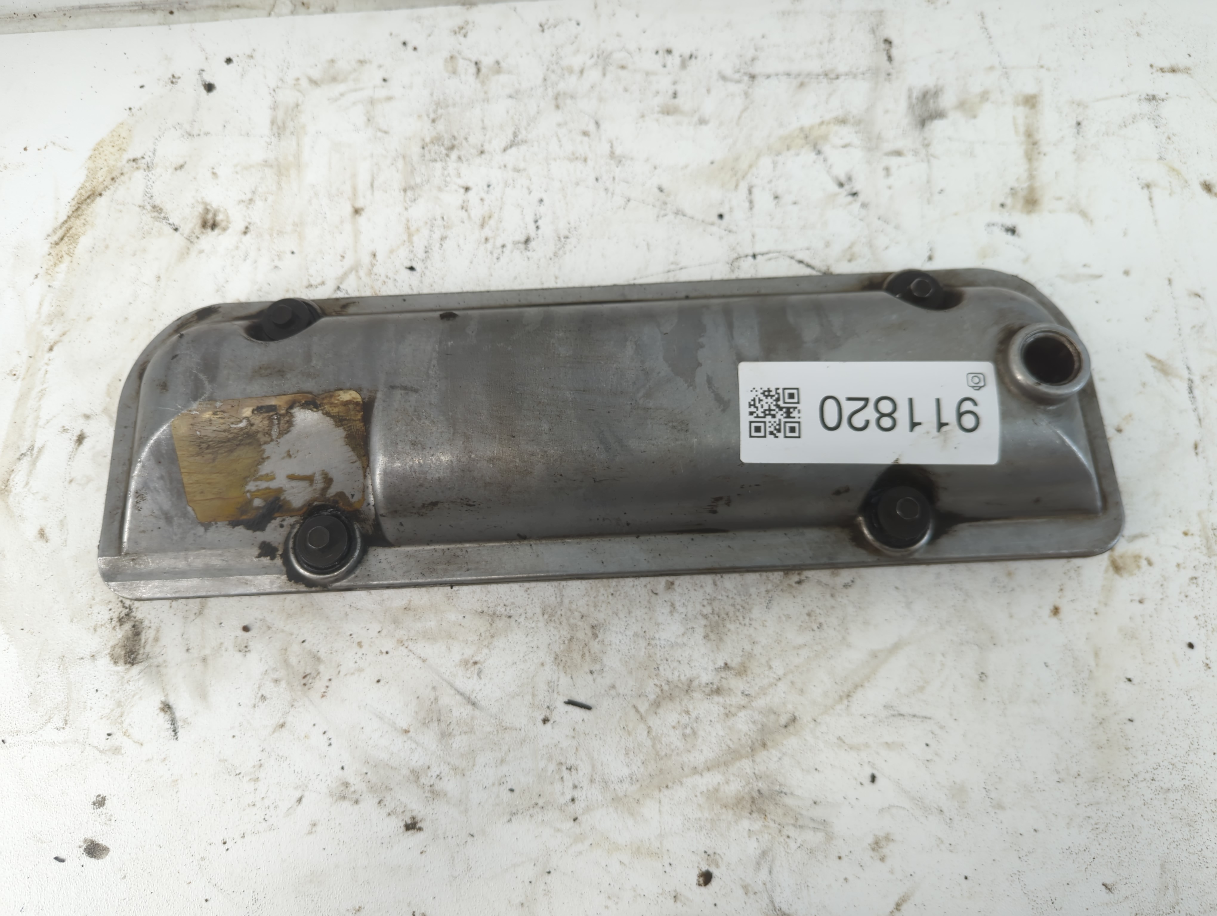 Picture of 2012 Nissan Altima Passenger Right Cylinder Head Valve Cover 911820