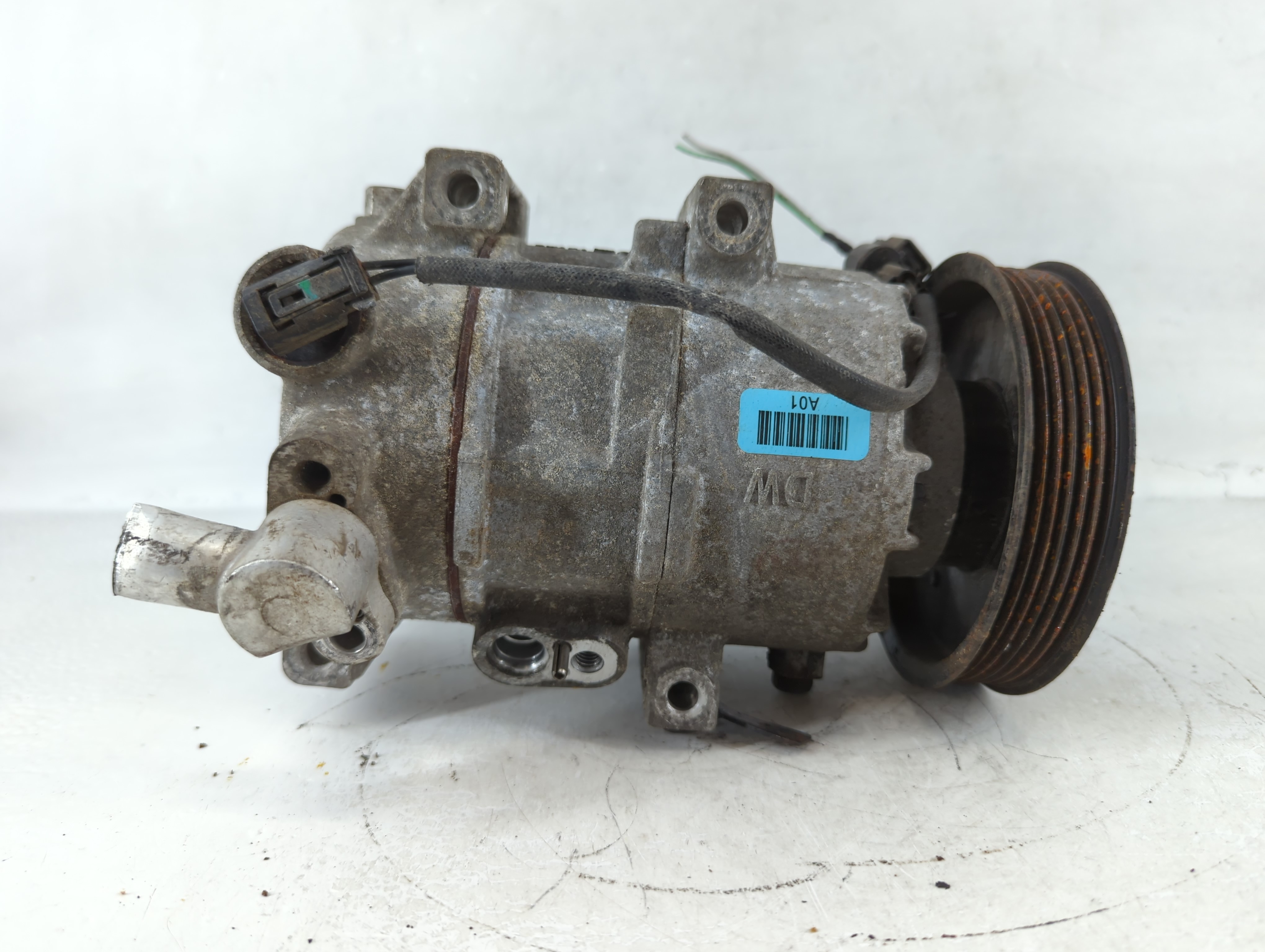 Picture of 2012-2014 Hyundai Accent Air Conditioning A/c Ac Compressor Oem 911944
