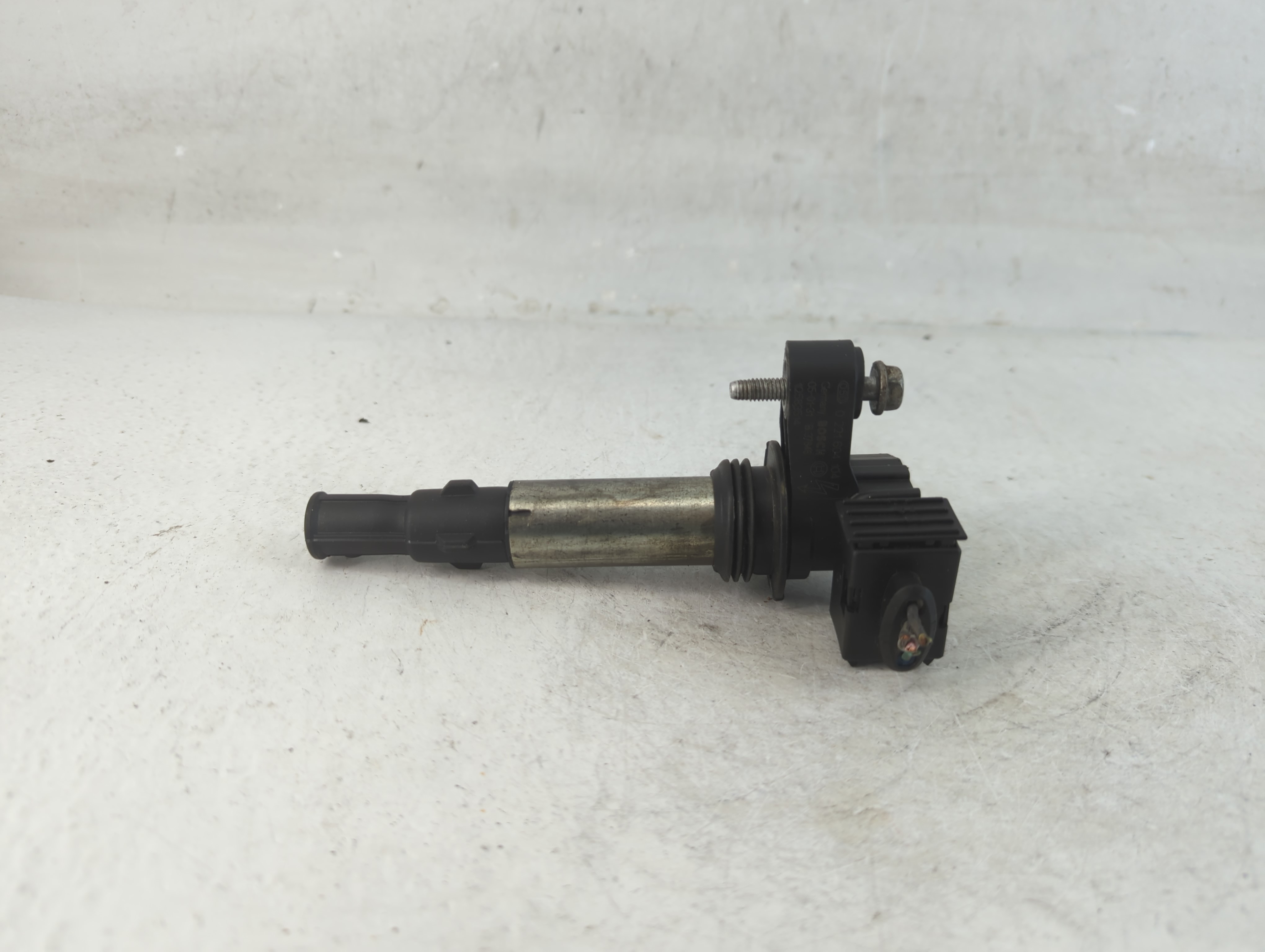 2010-2015 Chevrolet Camaro Ignition Coil Igniter Pack 912046 - Oemusedautoparts1.com