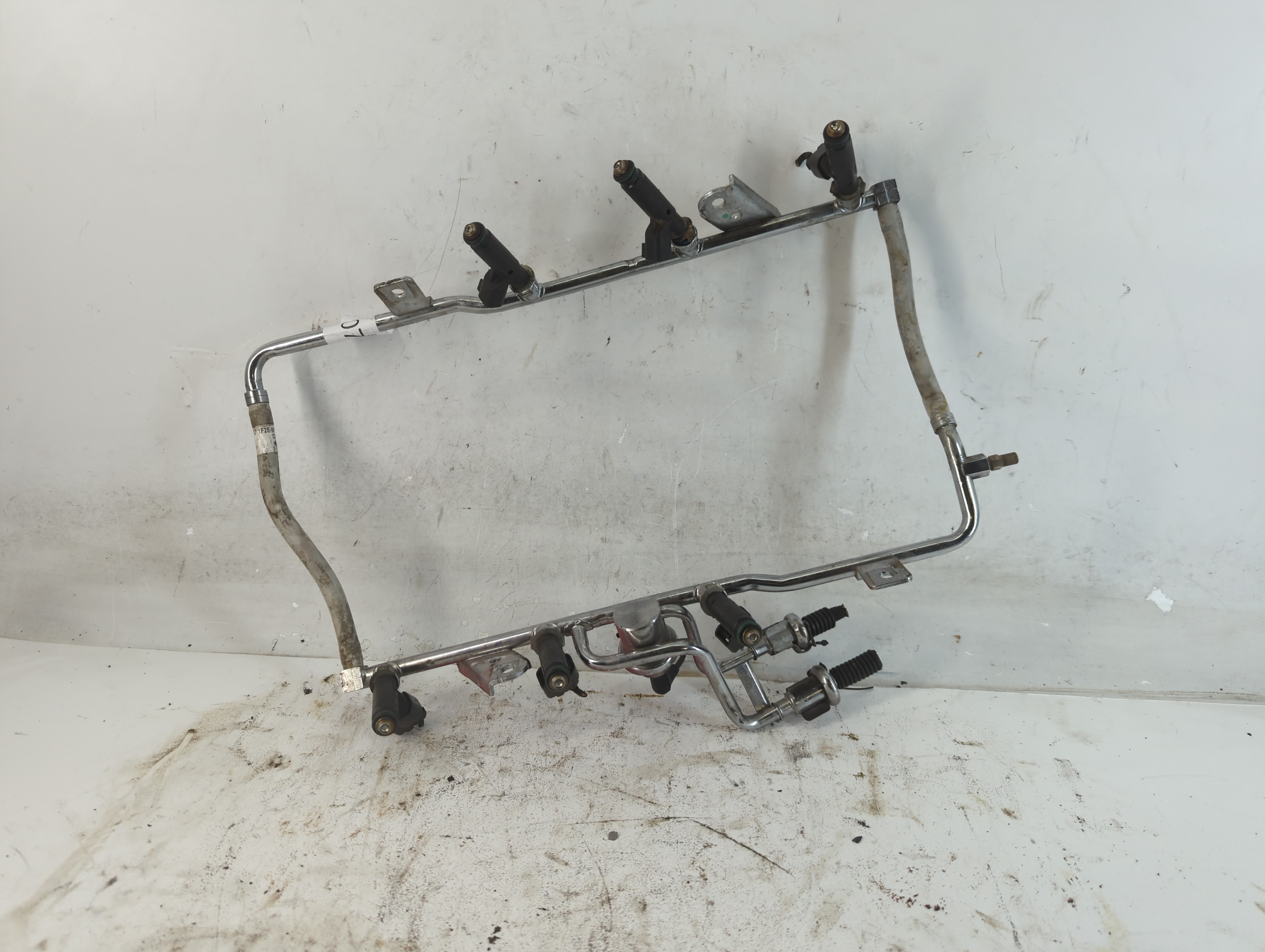 Picture of 2002 Ford Windstar Fuel Injector 912075