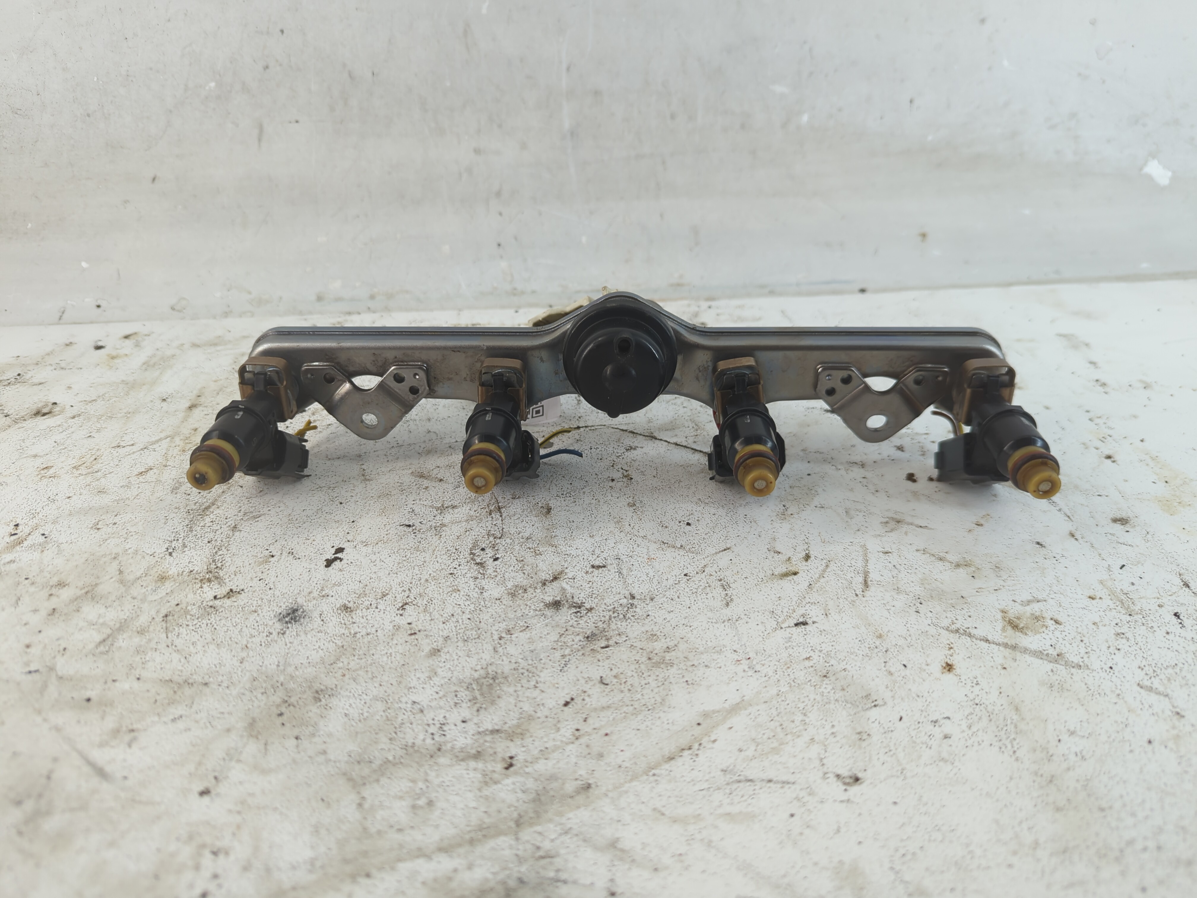 2012 Honda Civic Fuel Injectors 912077 - Oemusedautoparts1.com