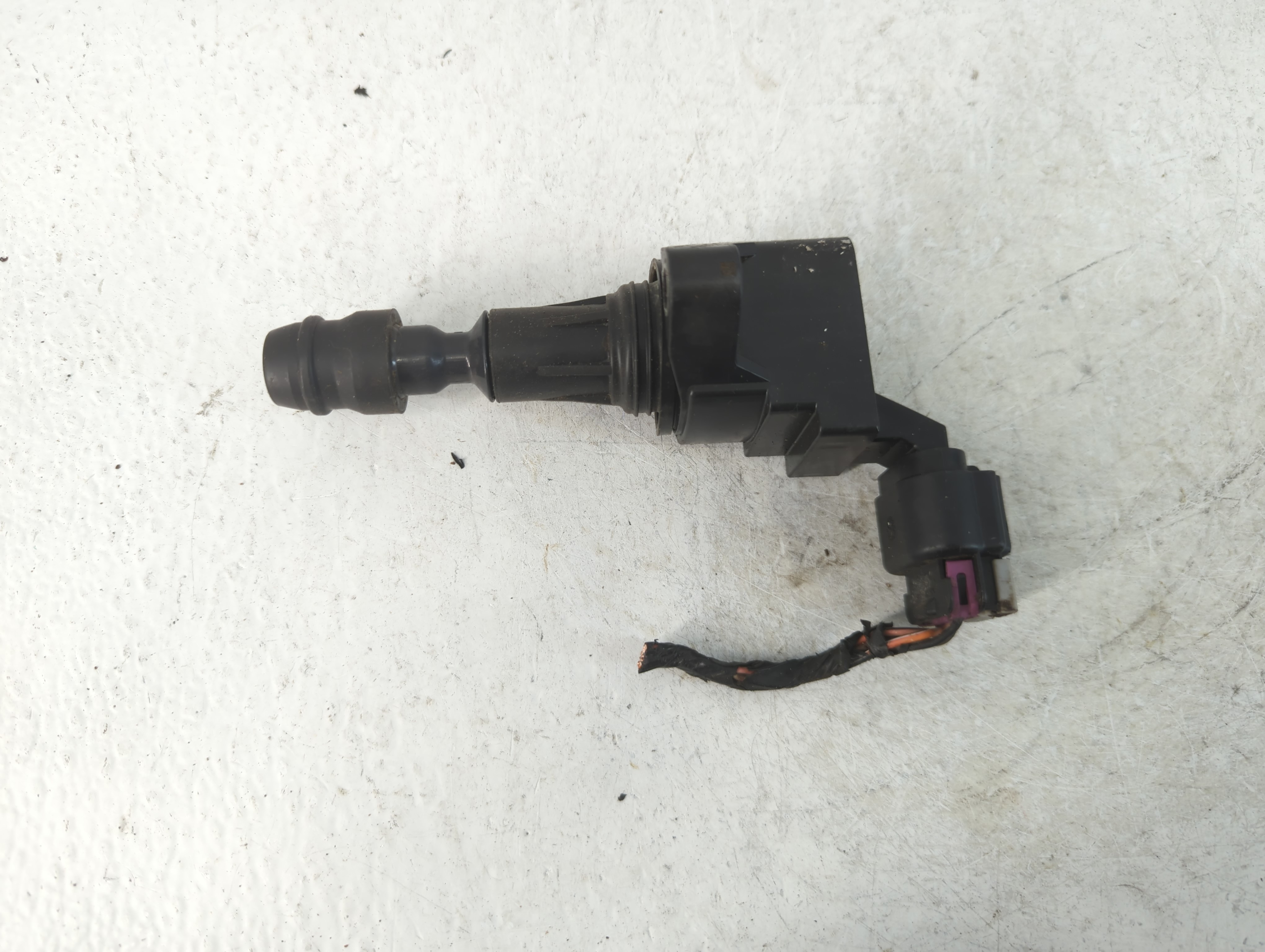 Picture of 2007-2010 Saturn Vue Ignition Coil Igniter Pack 912087