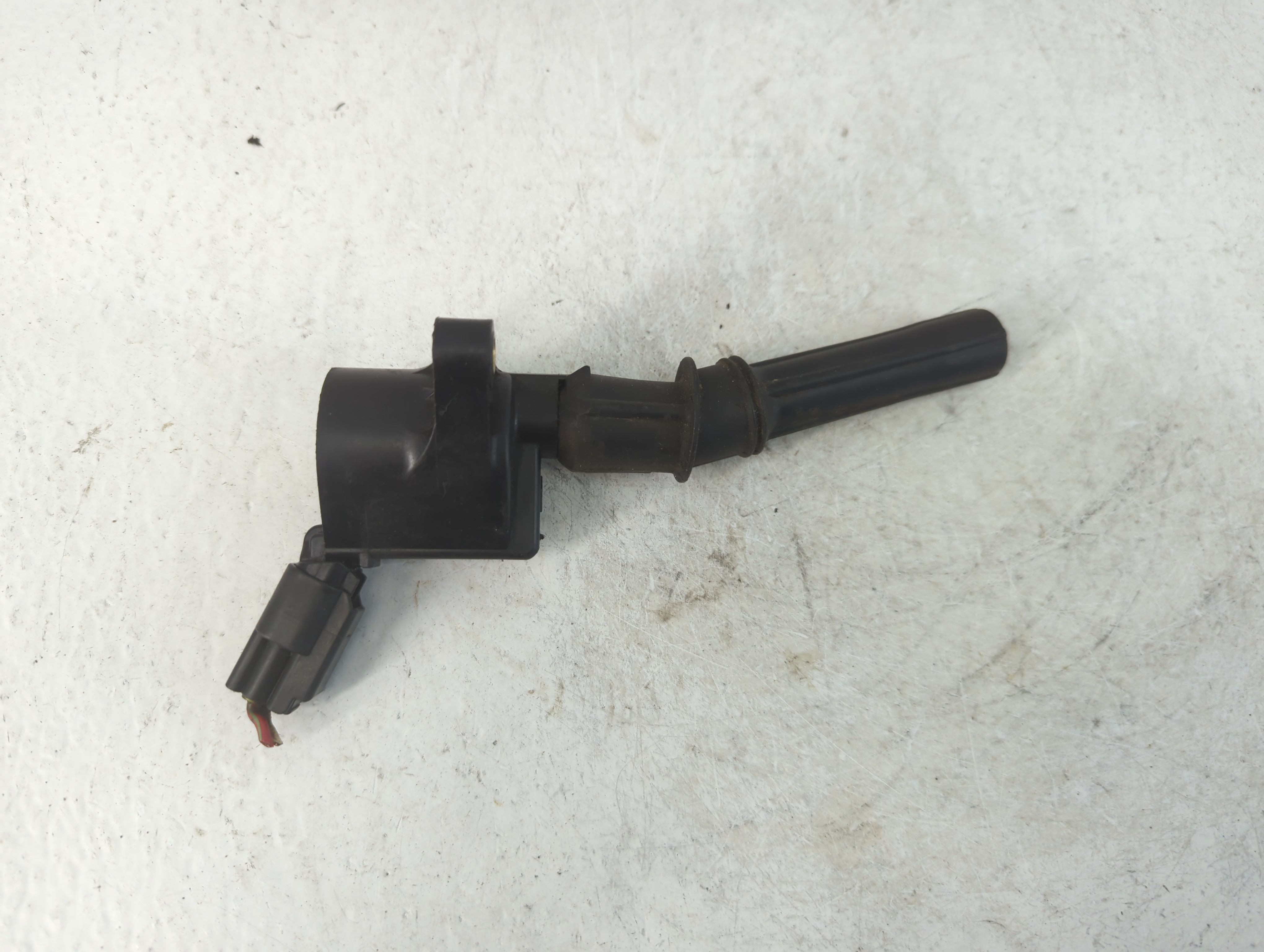 2002-2014 Ford E-150 Ignition Coil Igniter Pack 912088 - Oemusedautoparts1.com