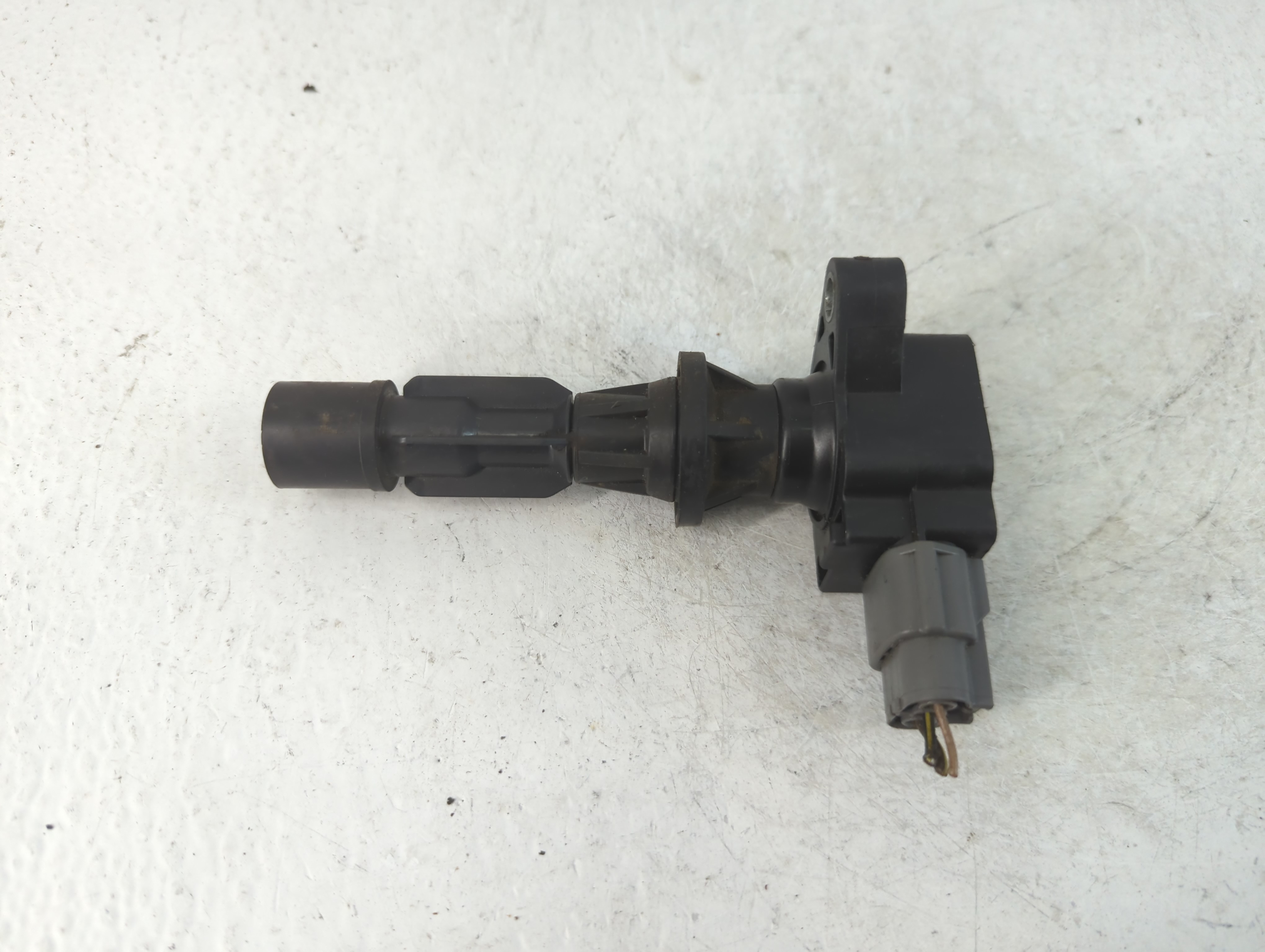 Picture of 2006-2013 Mazda 6 Ignition Coil Igniter Pack 912131