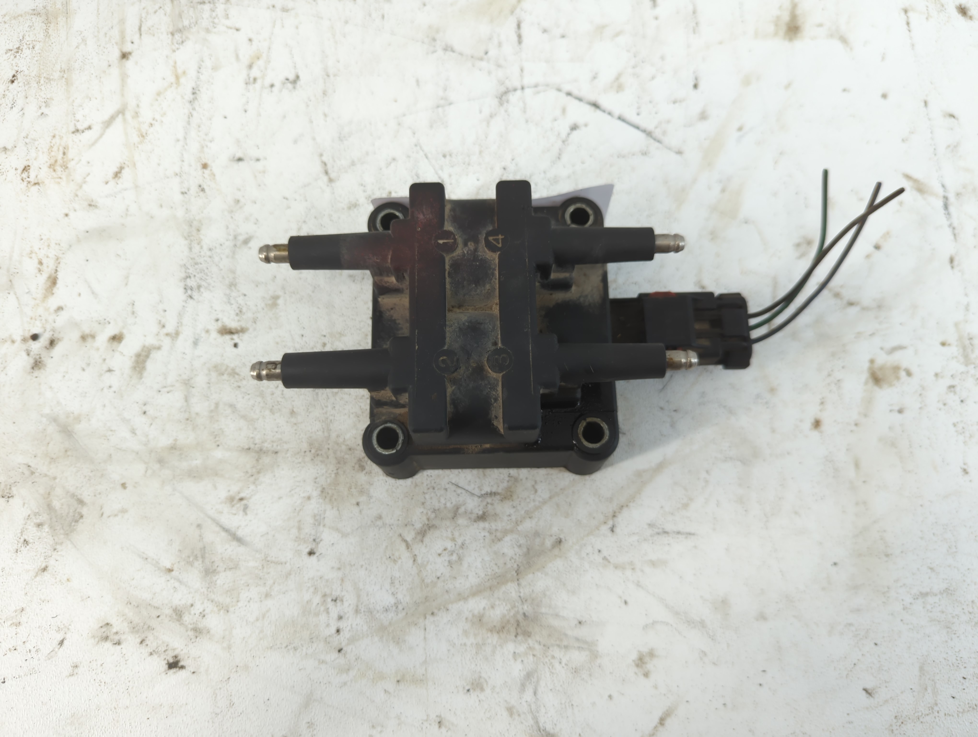 2003 Chrysler Pt Cruiser Engine Ignition Distributor Oem 912134 - Oemusedautoparts1.com