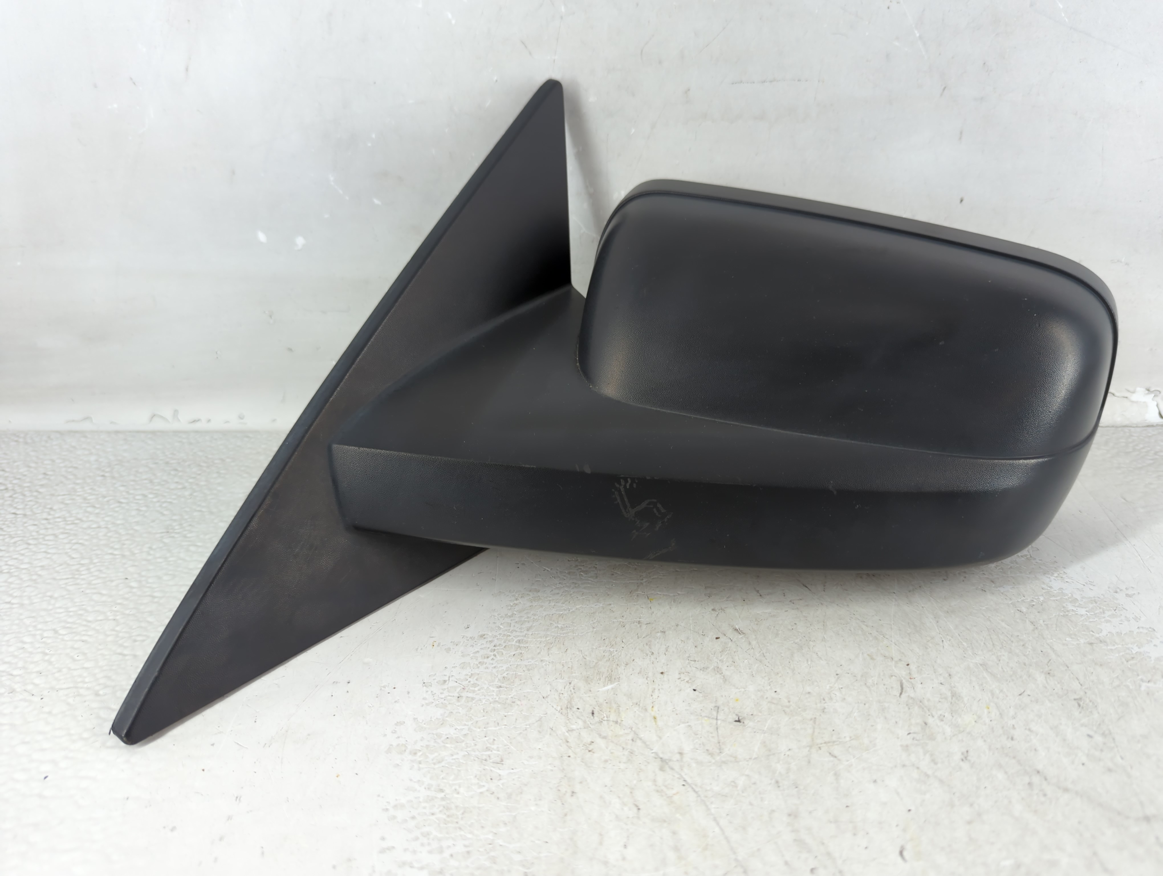 2005-2009 Ford Mustang Driver Left Side View Manual Door Mirror Black 912412 - Oemusedautoparts1.com