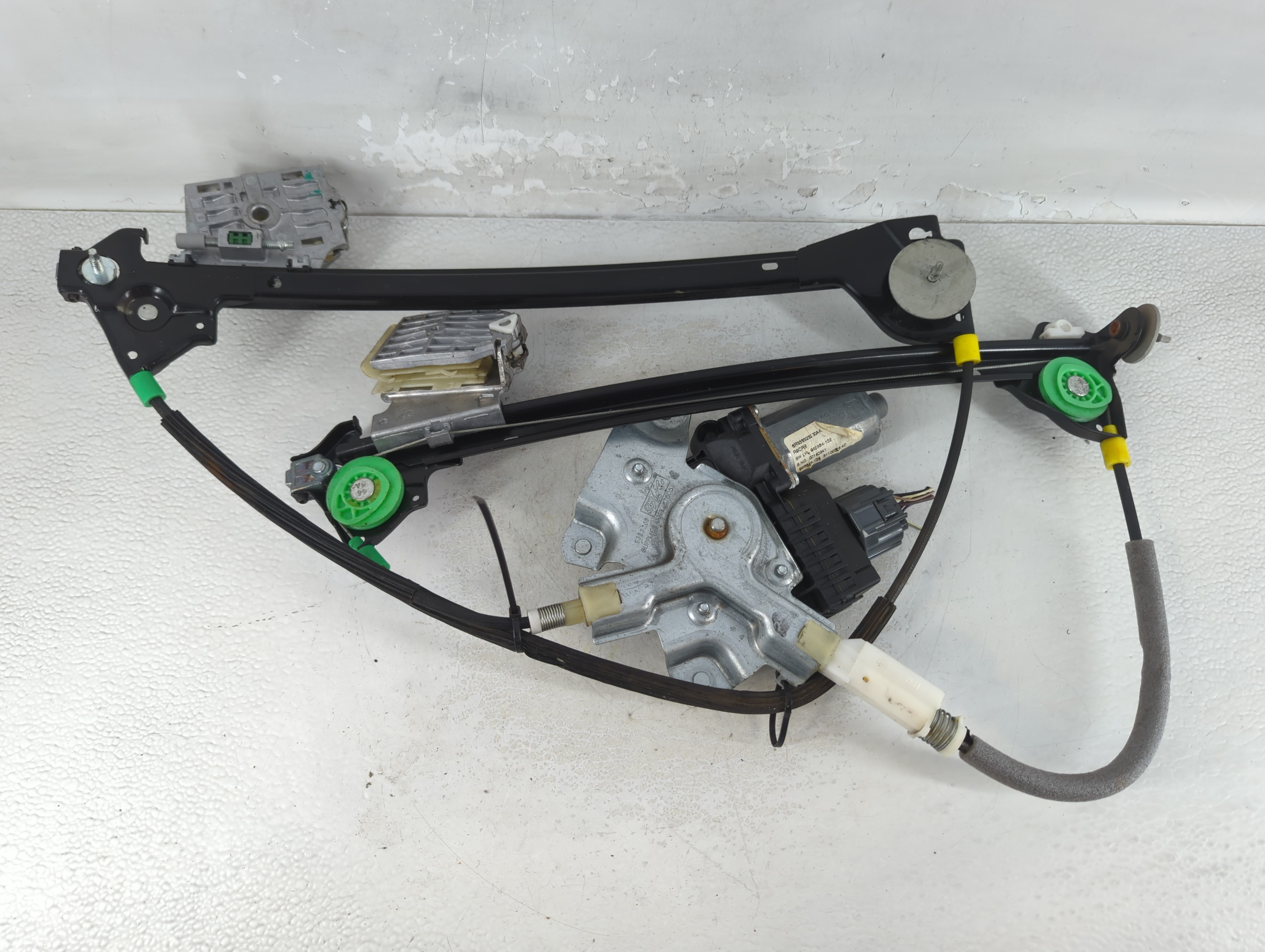 Picture of 2005-2009 Ford Mustang Window Regulator Passenger Front 912435