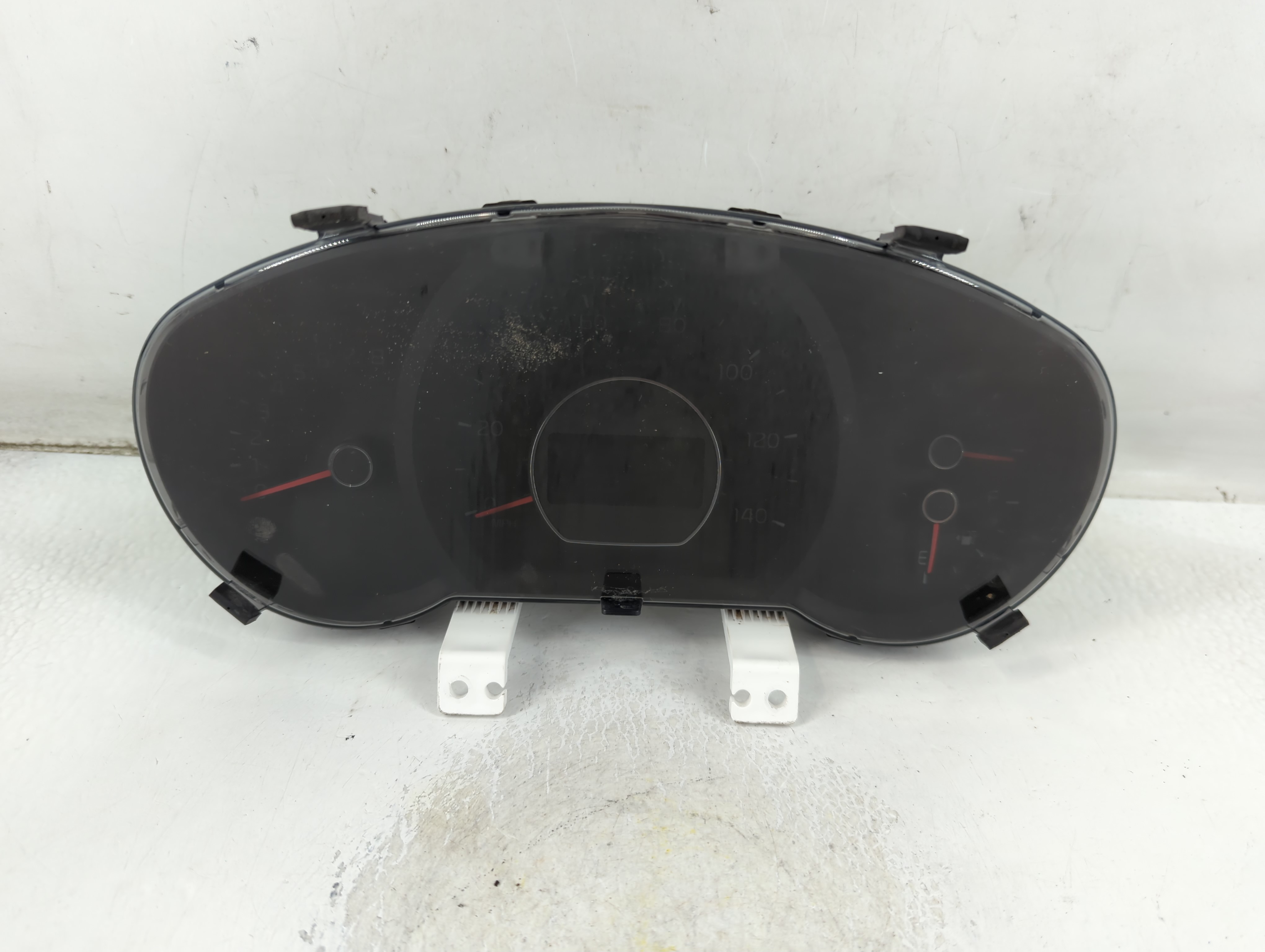 2016-2016 Kia Soul Speedometer Instrument Cluster Gauges 94006-b2630 912478 - Oemusedautoparts1.com