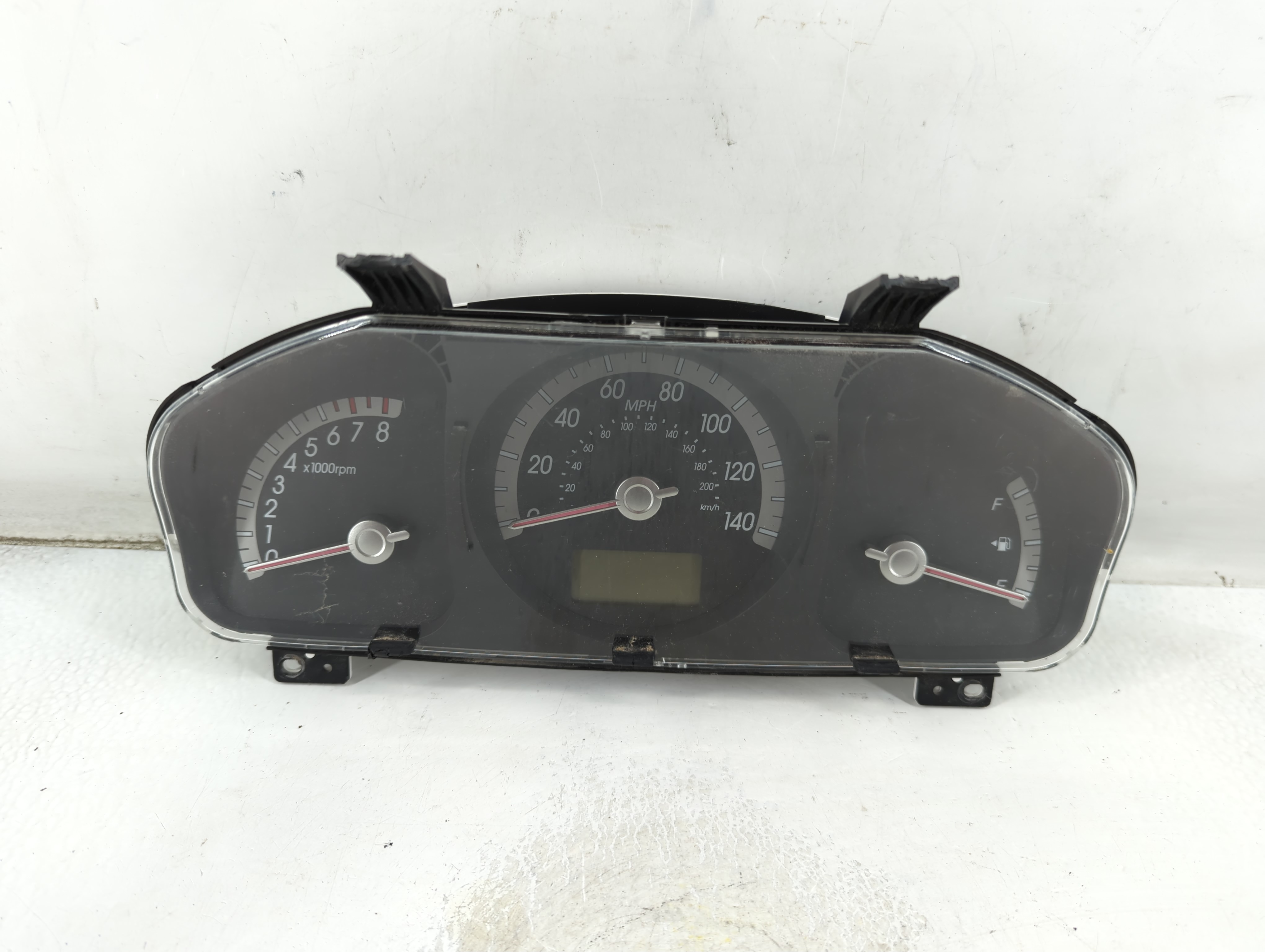 2009-2010 Kia Sportage Speedometer Instrument Cluster Gauges 94021-1f431 912523 - Oemusedautoparts1.com