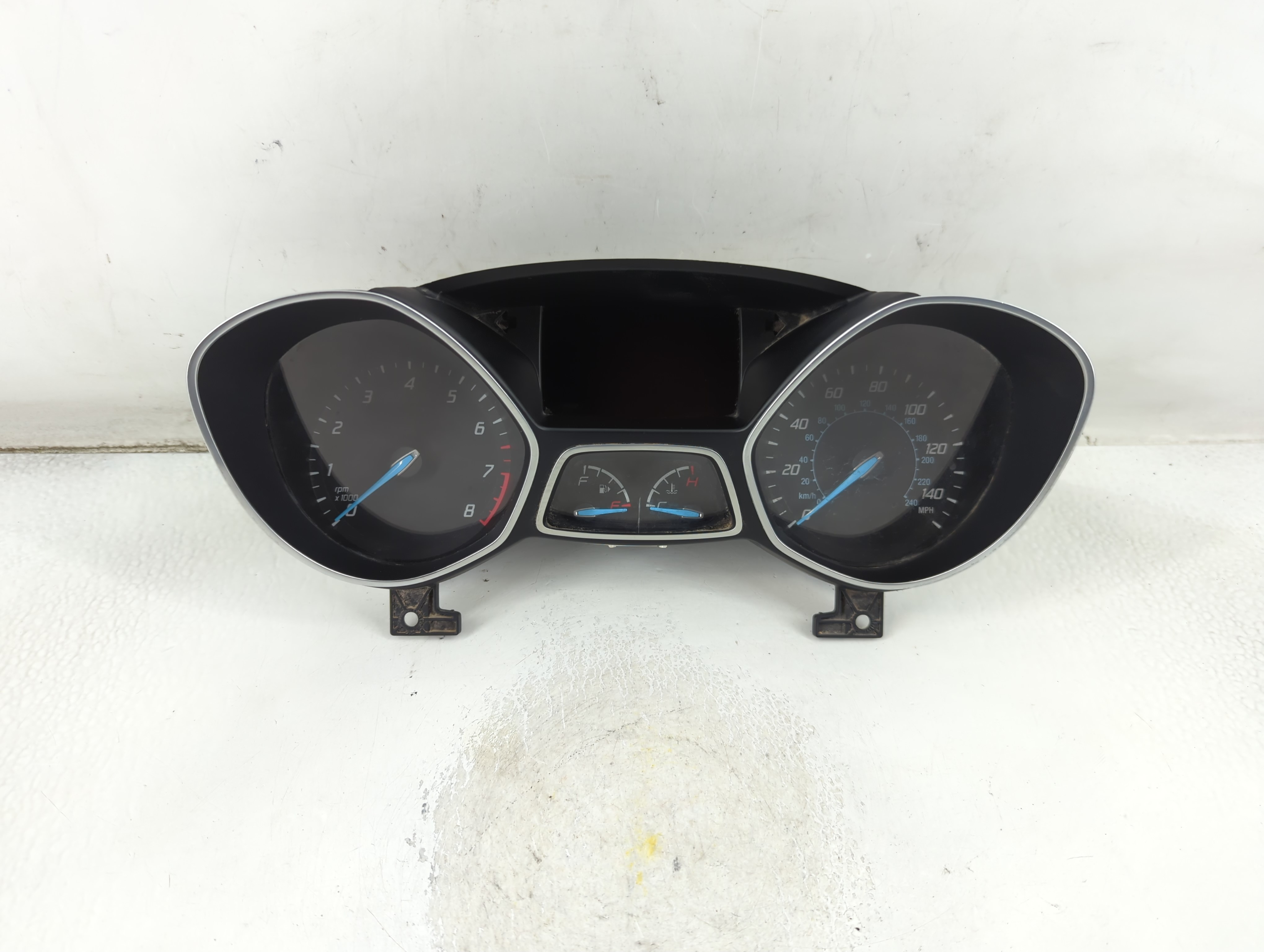 2013-2014 Ford Escape Speedometer Instrument Cluster Gauges 5dth53740b 912539 - Oemusedautoparts1.com
