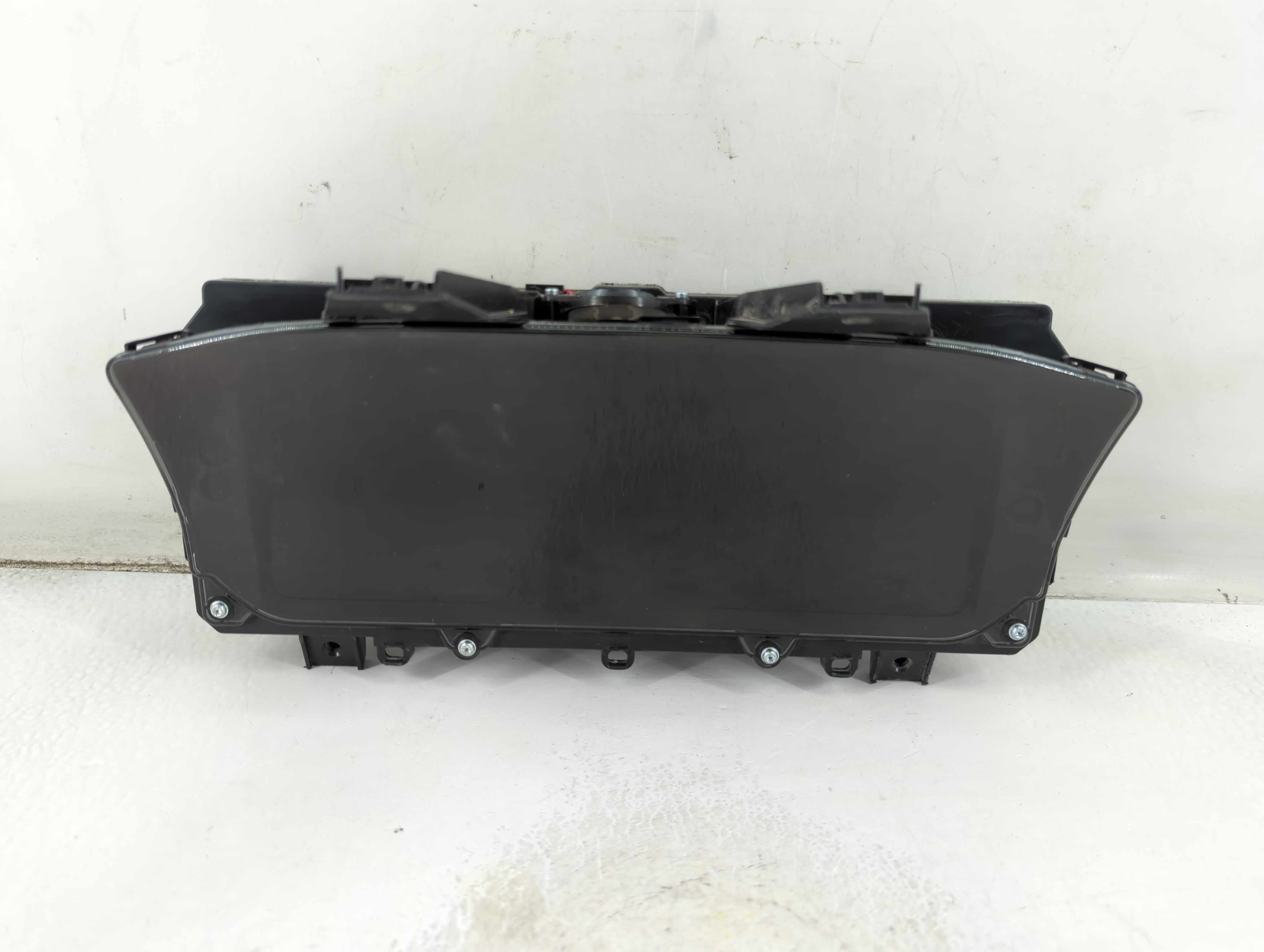 2019 Land Rover Discovery Speedometer Instrument Cluster Gauges 912544 - Oemusedautoparts1.com