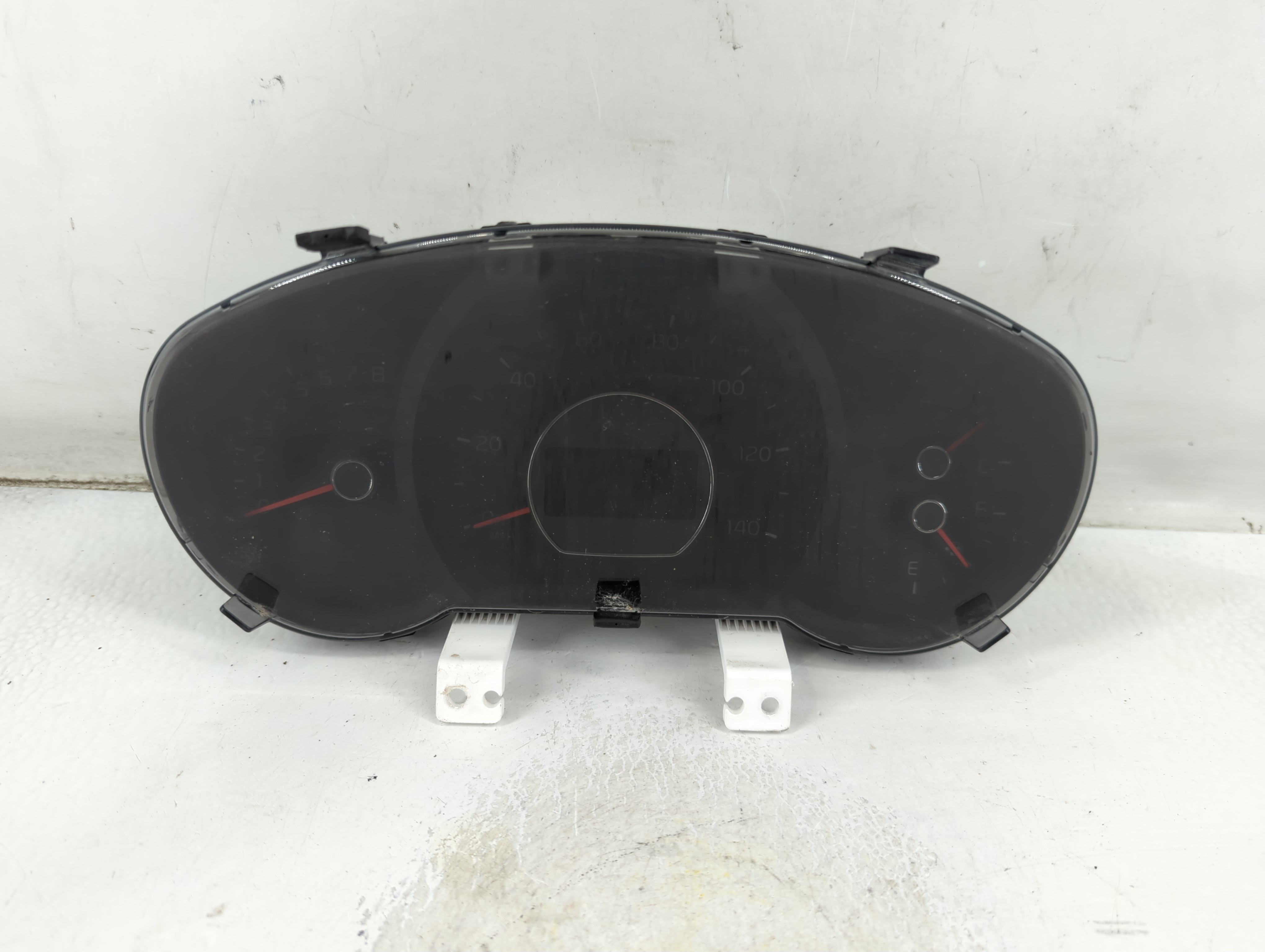 2016-2016 Kia Soul Speedometer Instrument Cluster Gauges 912561 - Oemusedautoparts1.com