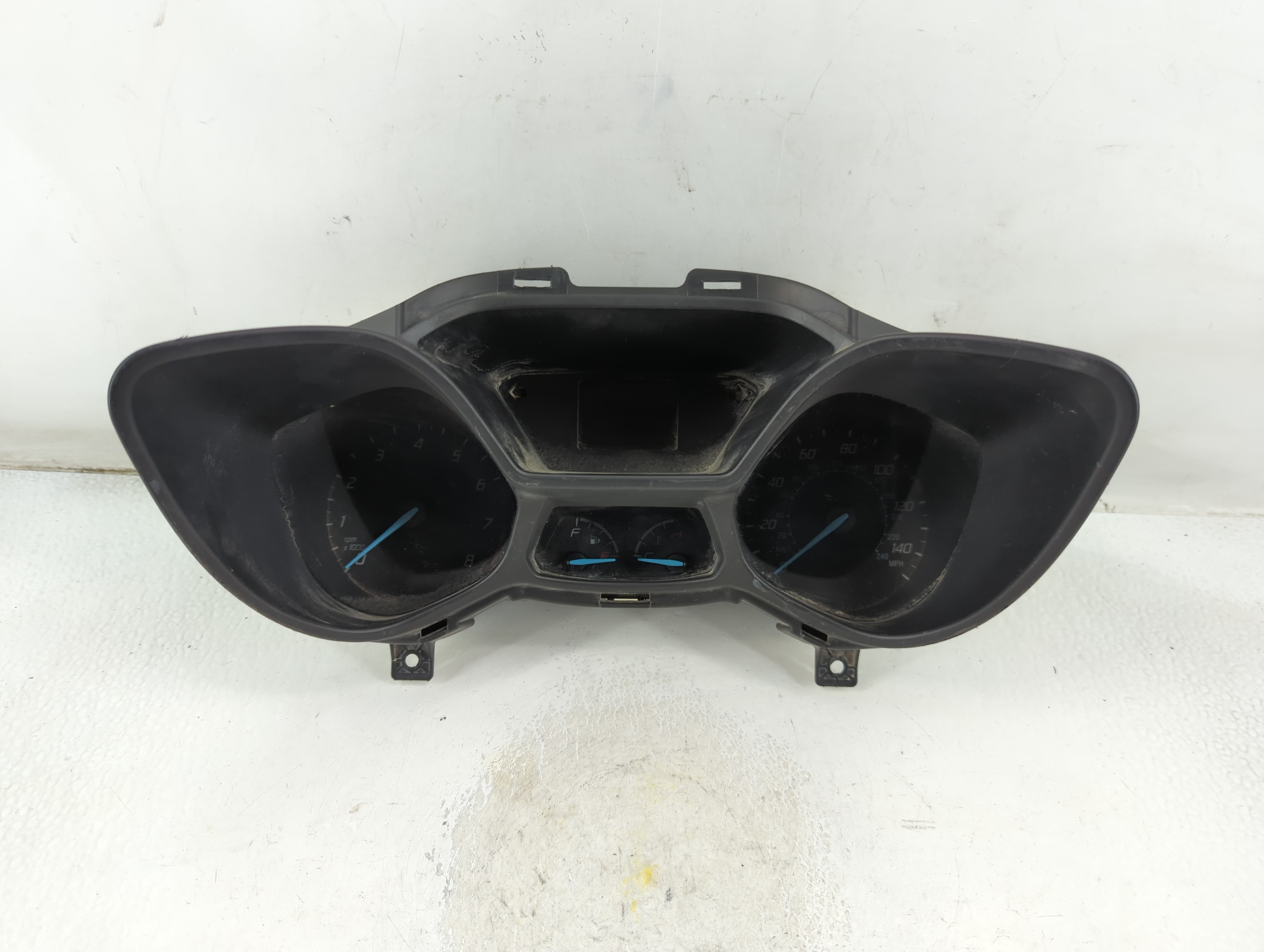 2016-2018 Ford Transit Connect Speedometer Instrument Cluster Gauges 912567 - Oemusedautoparts1.com