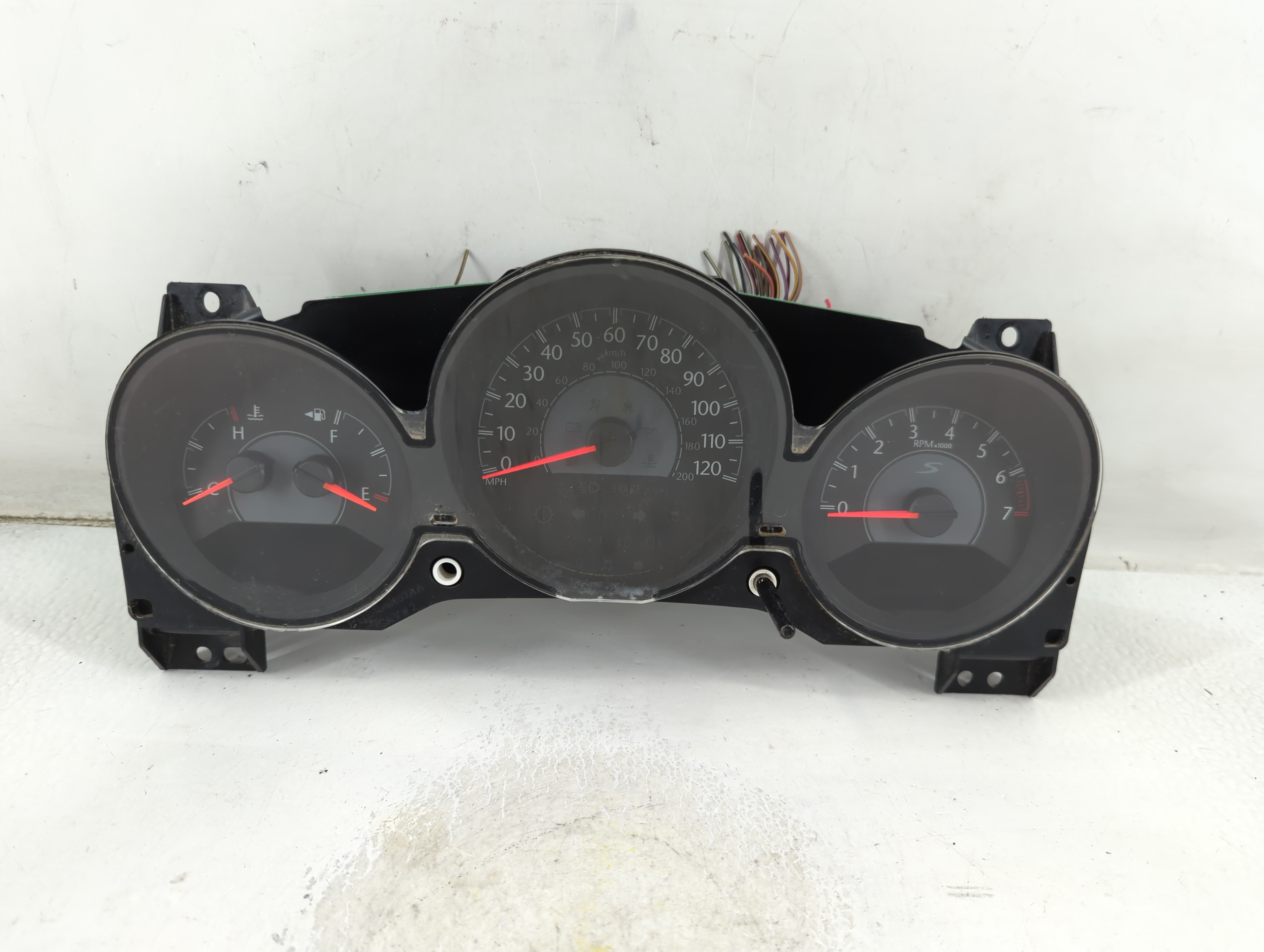 2011-2014 Chrysler 200 Speedometer Instrument Cluster Gauges P56046911ae 912574 - Oemusedautoparts1.com