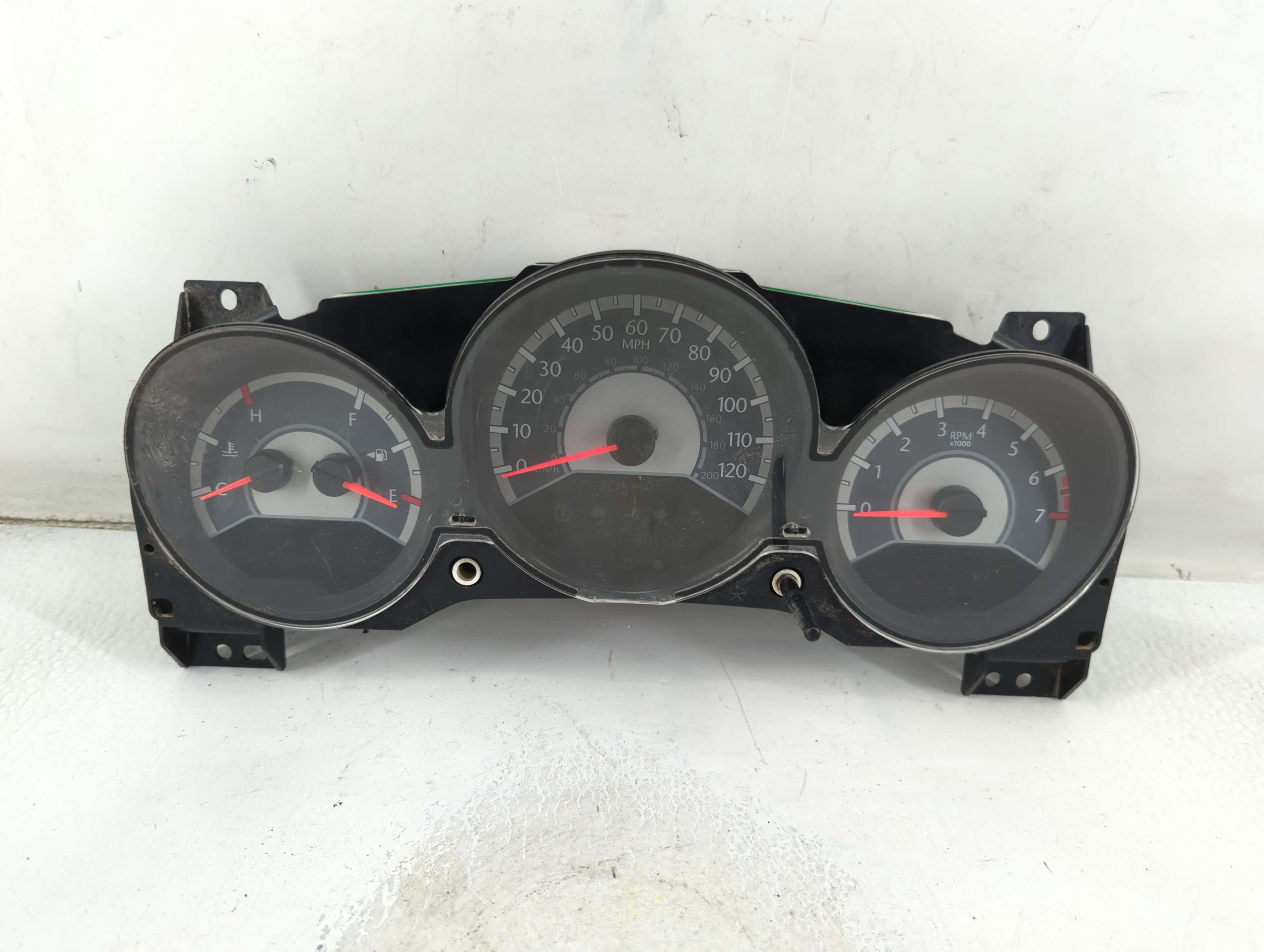 2011-2014 Chrysler 200 Speedometer Instrument Cluster Gauges P56046514ah 912579 - Oemusedautoparts1.com
