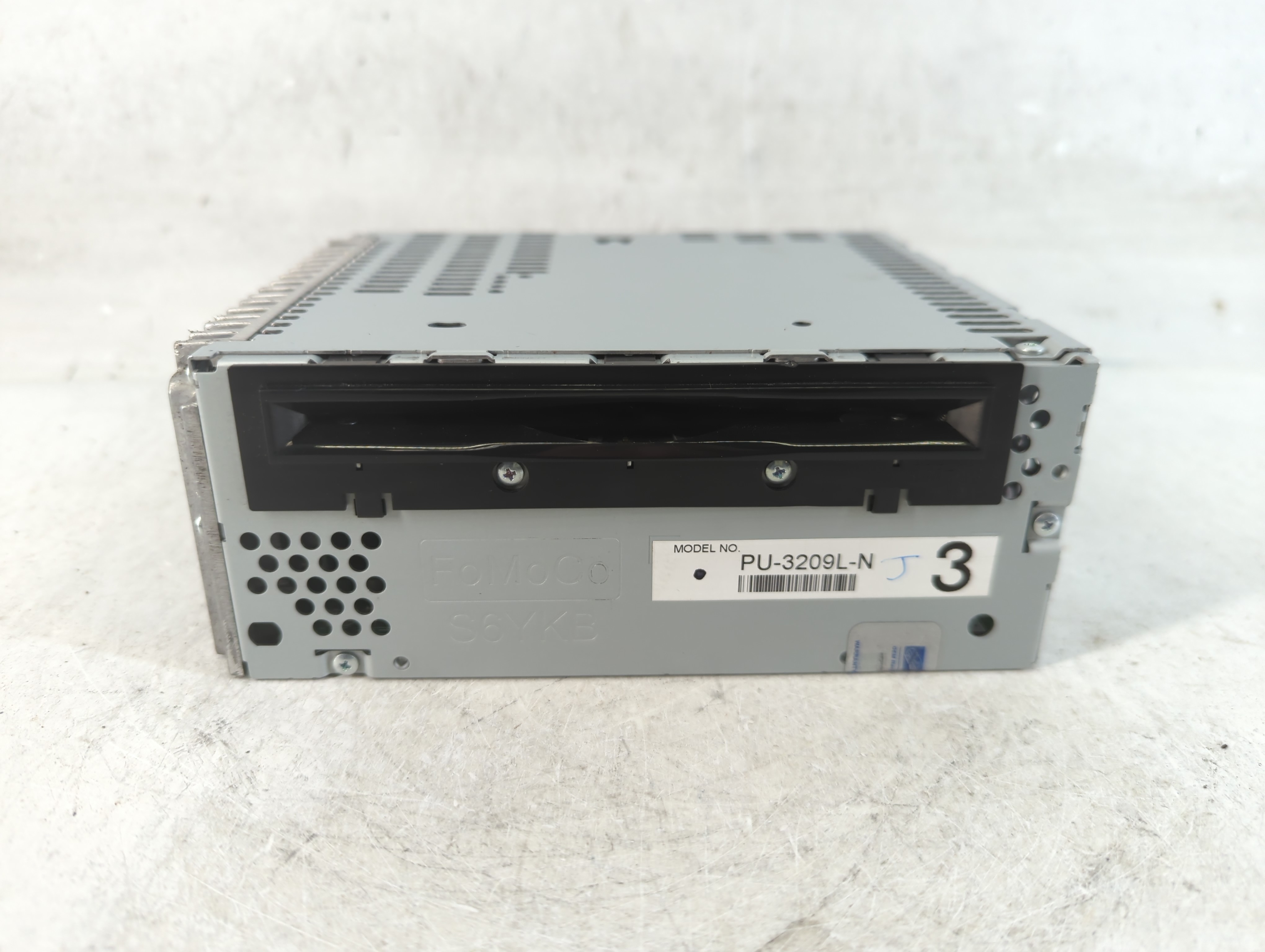 2013-2015 Mercedes-benz C350 Am Fm Cd Player Radio Receiver 912601 - Oemusedautoparts1.com