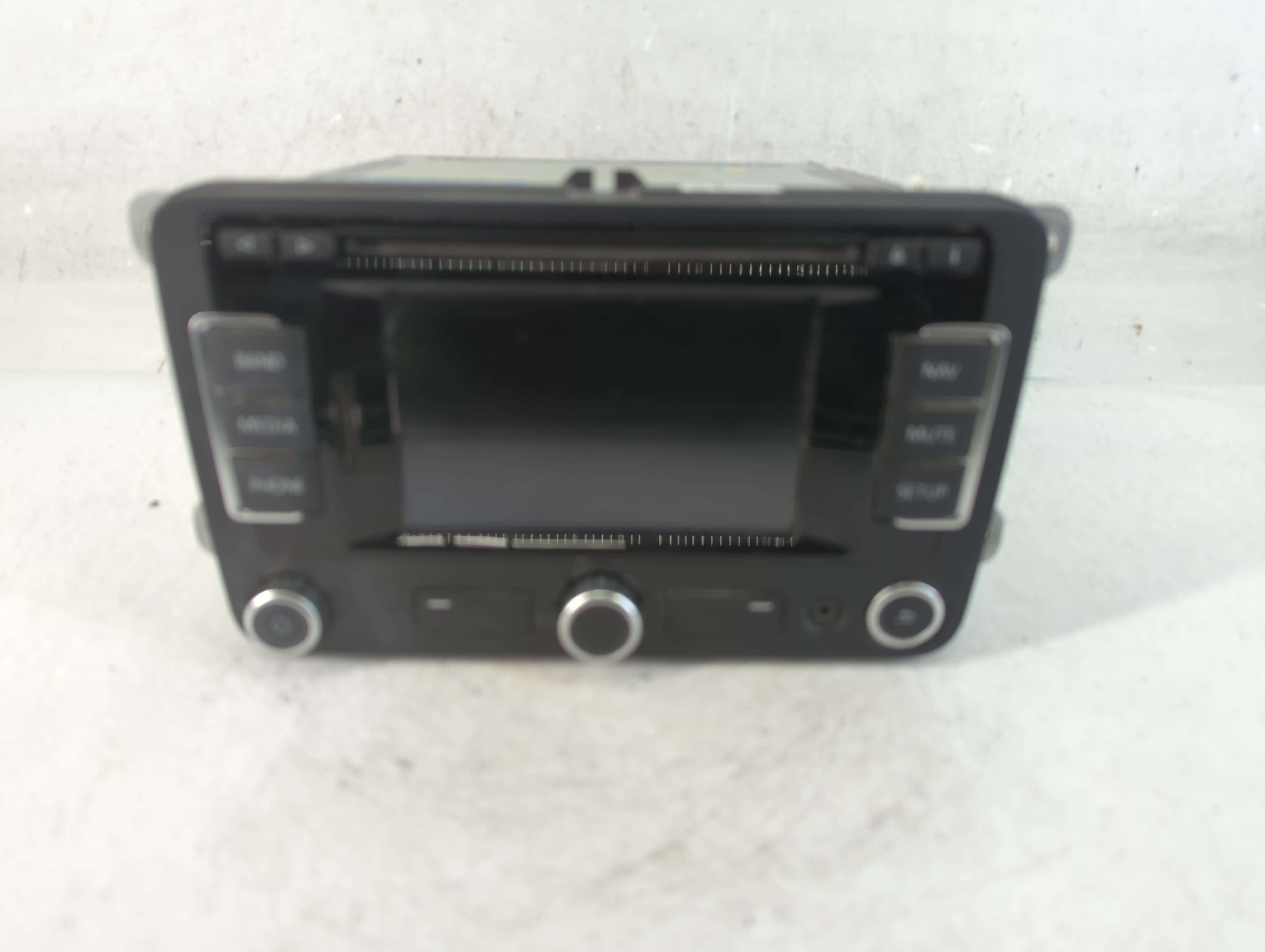 Picture of 2012-2017 Volkswagen Cc Am Fm Cd Player Radio Receiver 912606