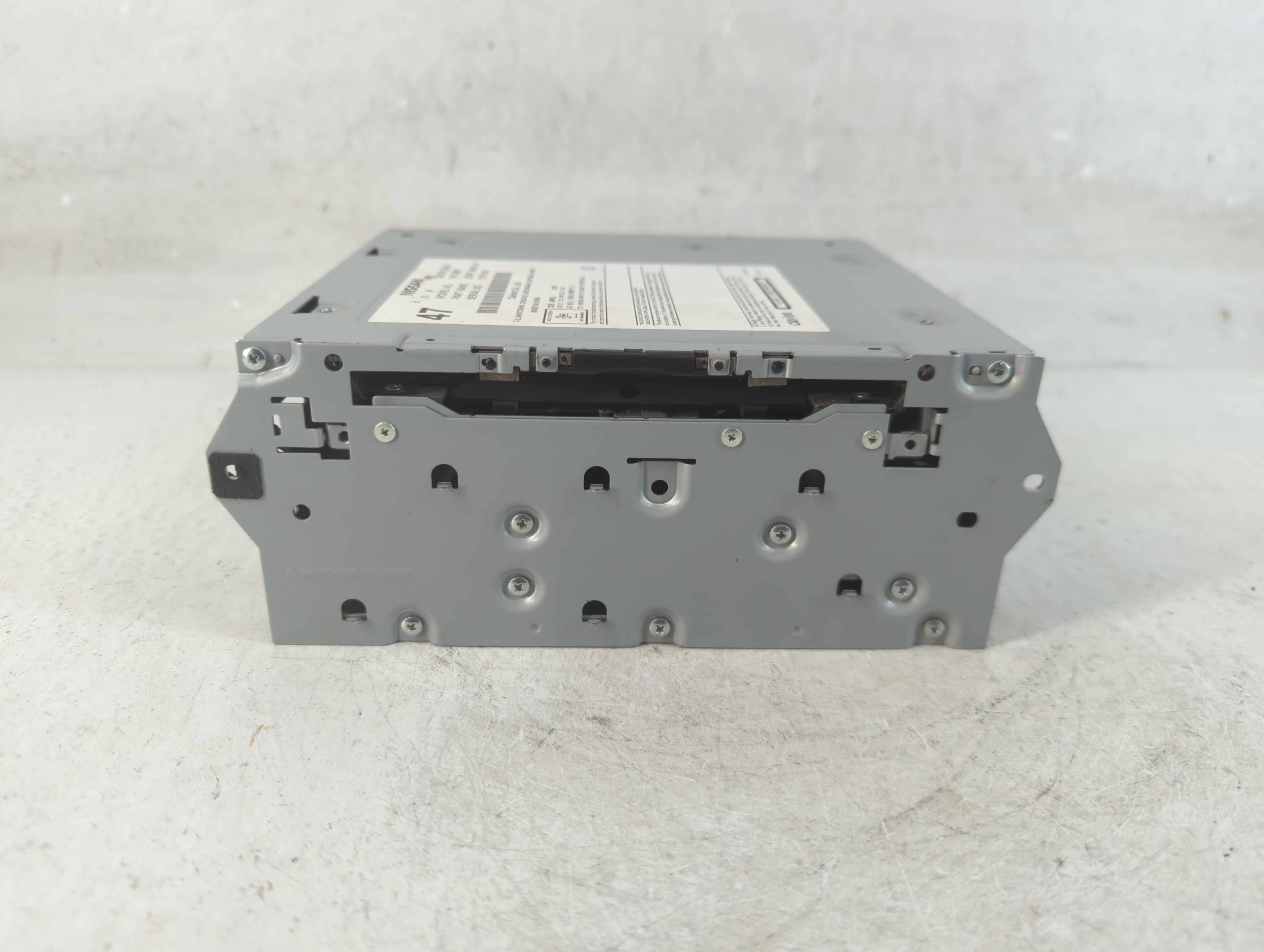 2017-2020 Infiniti Qx60 Am Fm Cd Player Radio Receiver 912629 - Oemusedautoparts1.com