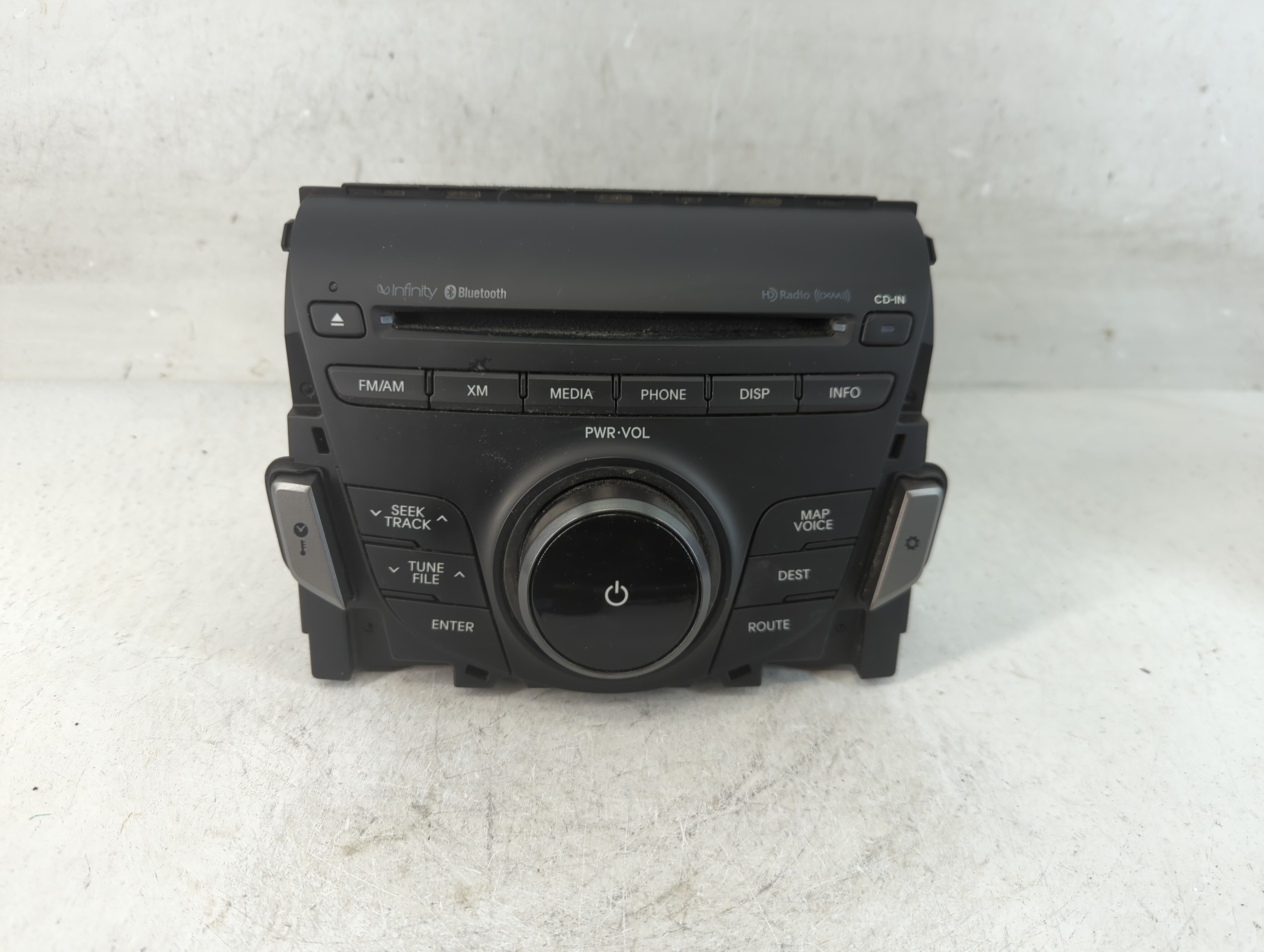 2012-2013 Hyundai Azera Am Fm Cd Player Radio Receiver 912679 - Oemusedautoparts1.com