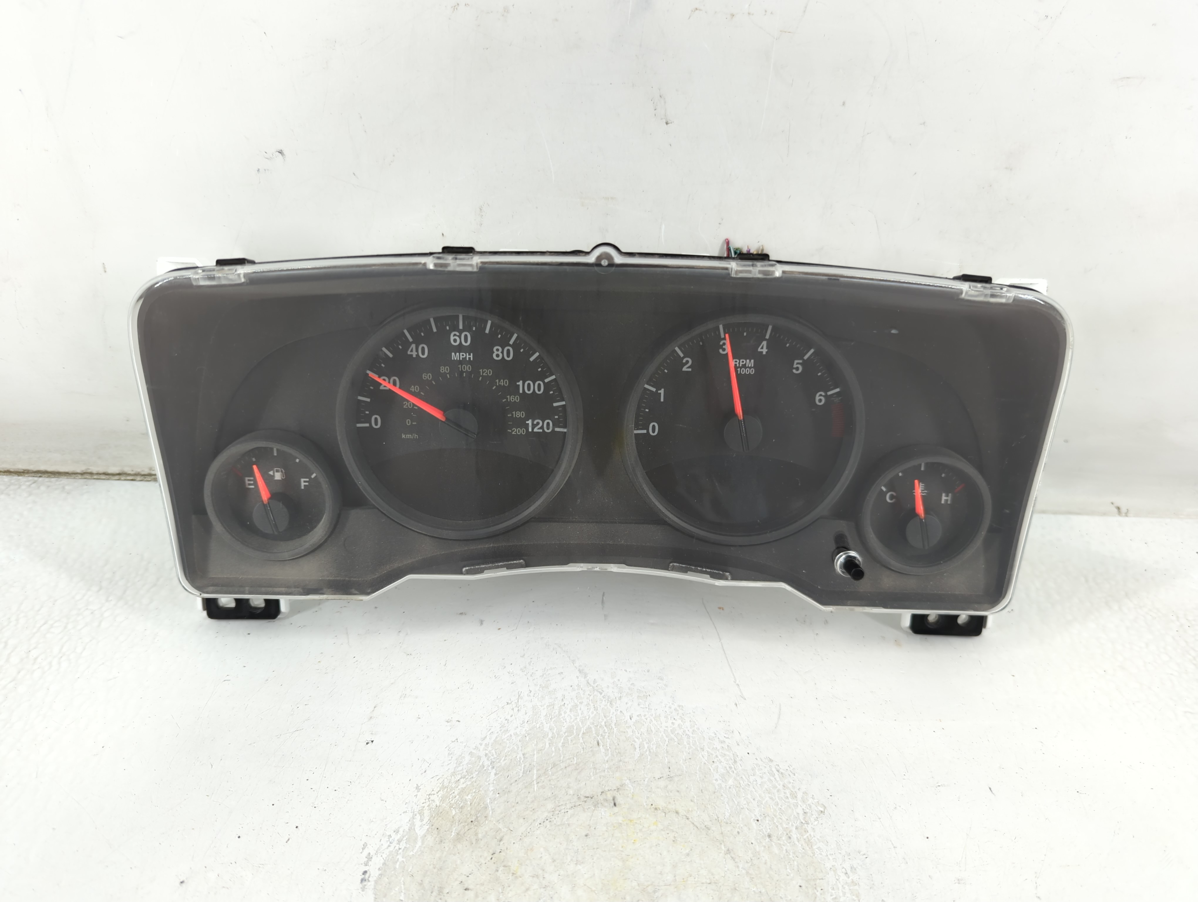 2011-2012 Jeep Patriot Speedometer Instrument Cluster Gauges 912696 - Oemusedautoparts1.com