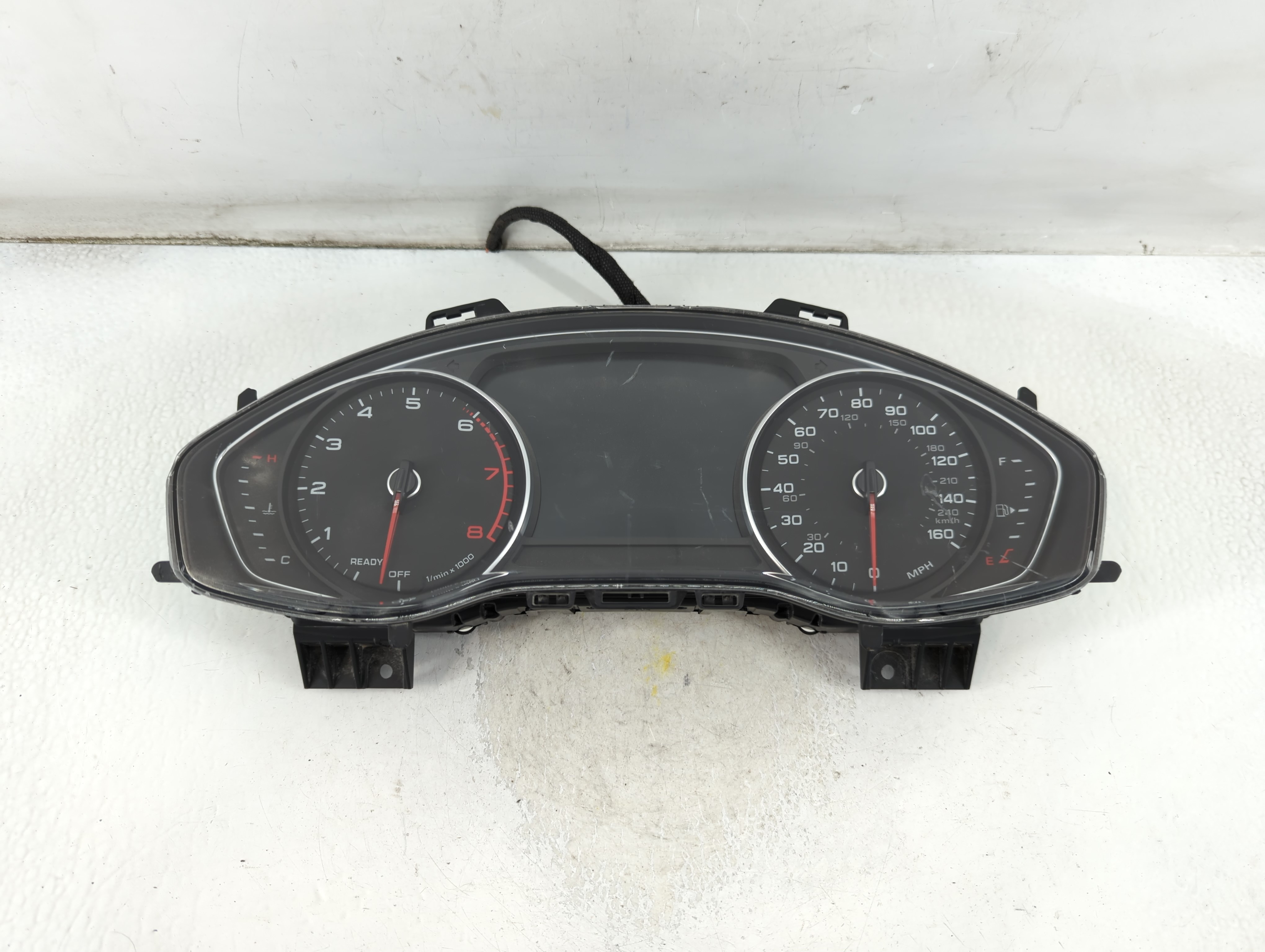 2018-2018 Audi A4 Speedometer Instrument Cluster Gauges 5550104700 912702 - Oemusedautoparts1.com