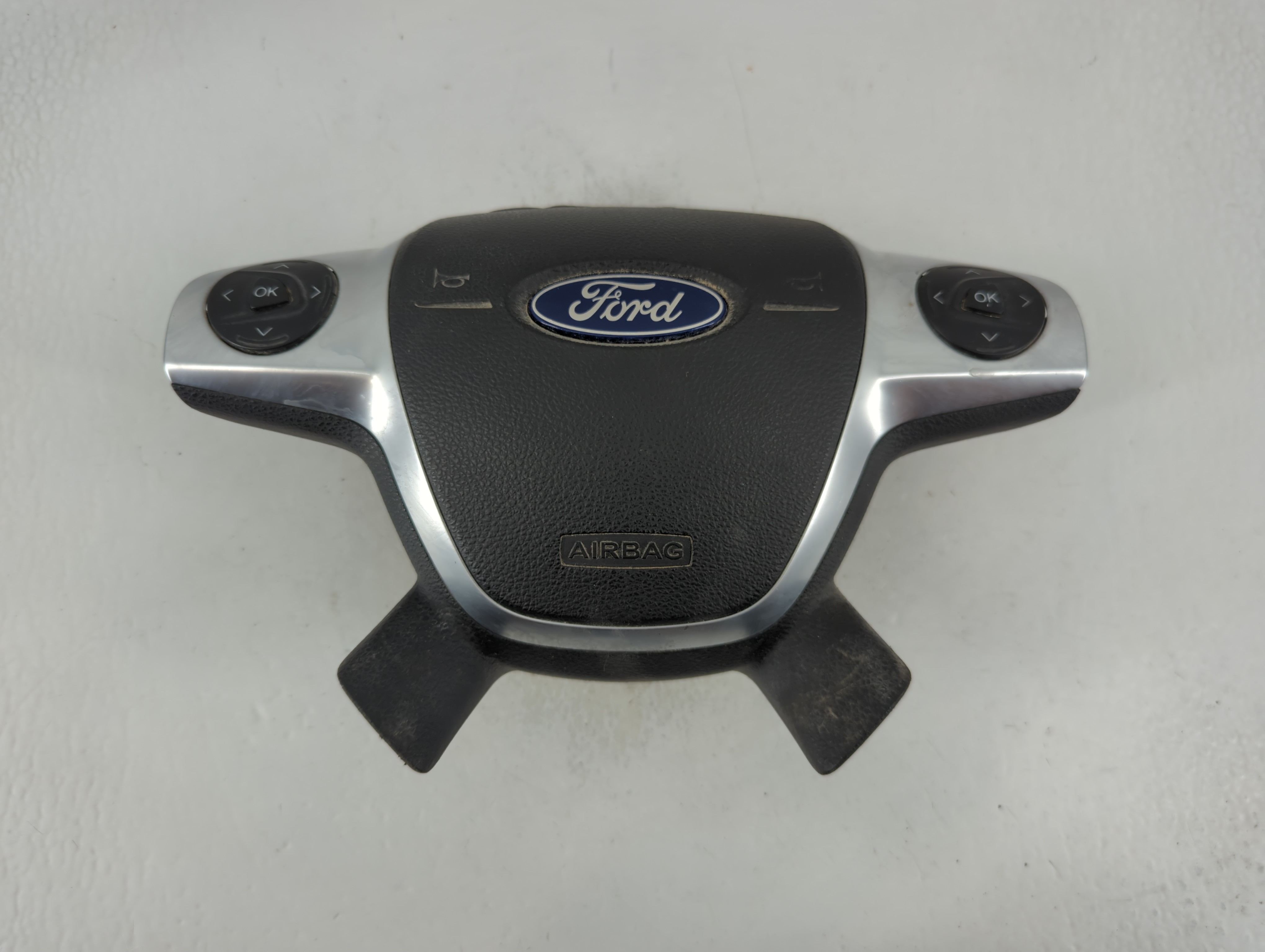 2013-2016 Ford Escape Air Bag Driver Left Steering Wheel Mounted 912727 - Oemusedautoparts1.com
