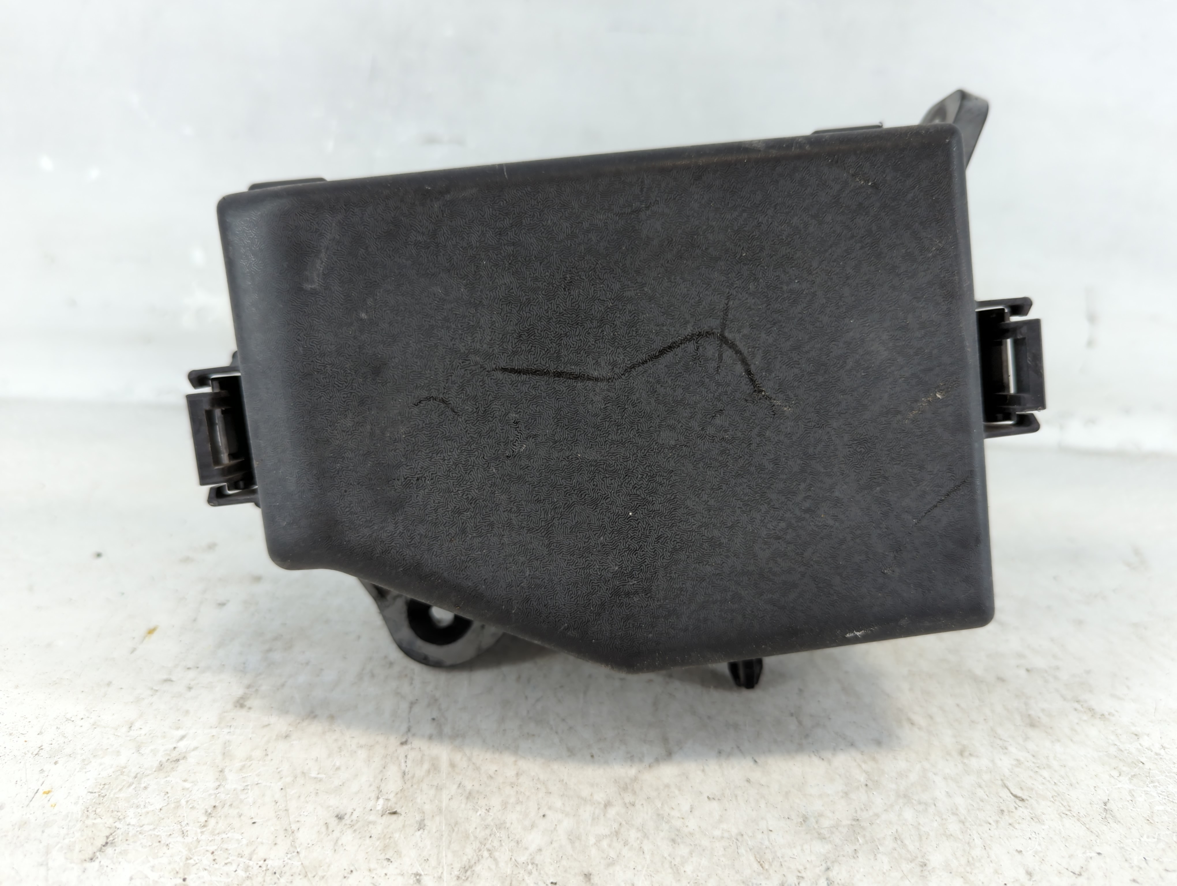 2015-2017 Hyundai Accent Fusebox Fuse Box Relay Module 91420-1r521-27 912929 - Oemusedautoparts1.com