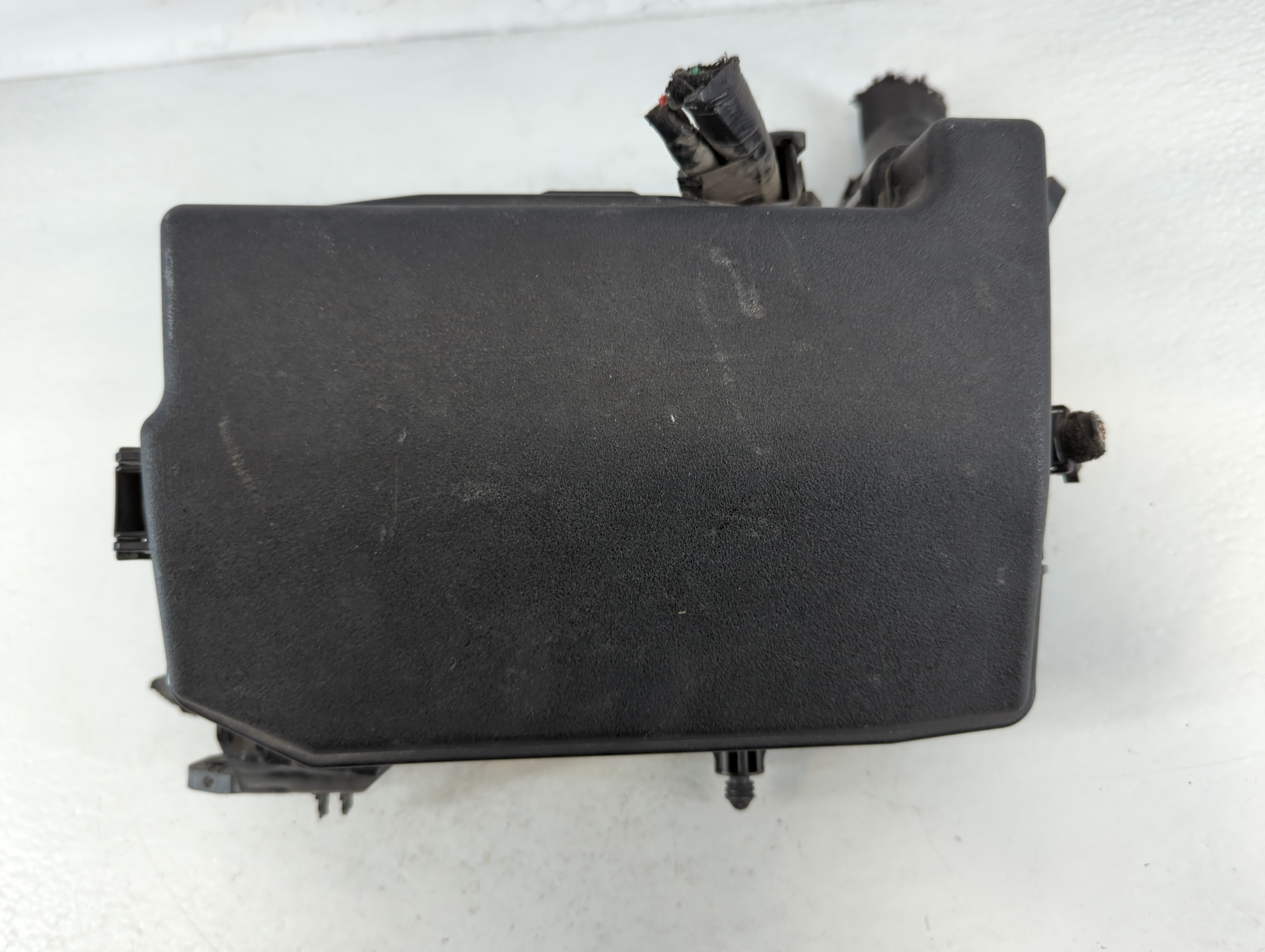 2014-2017 Lexus Ct200h Fusebox Fuse Box Relay Module 82641-75080 912984 - Oemusedautoparts1.com