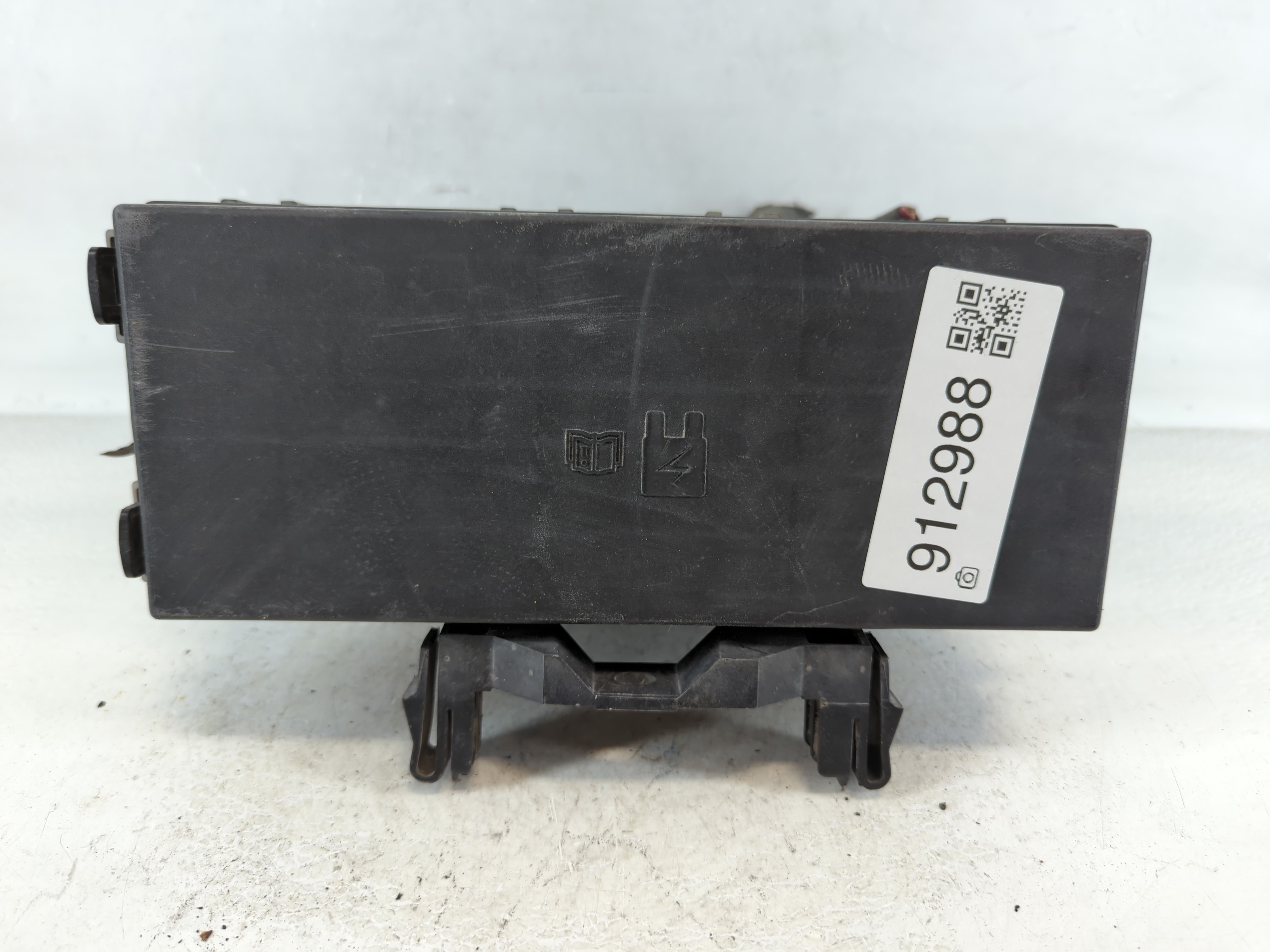 Picture of 2012-2015 Lincoln Mkx Fusebox Fuse Box Relay Module Ca1t-14290-eh 912988