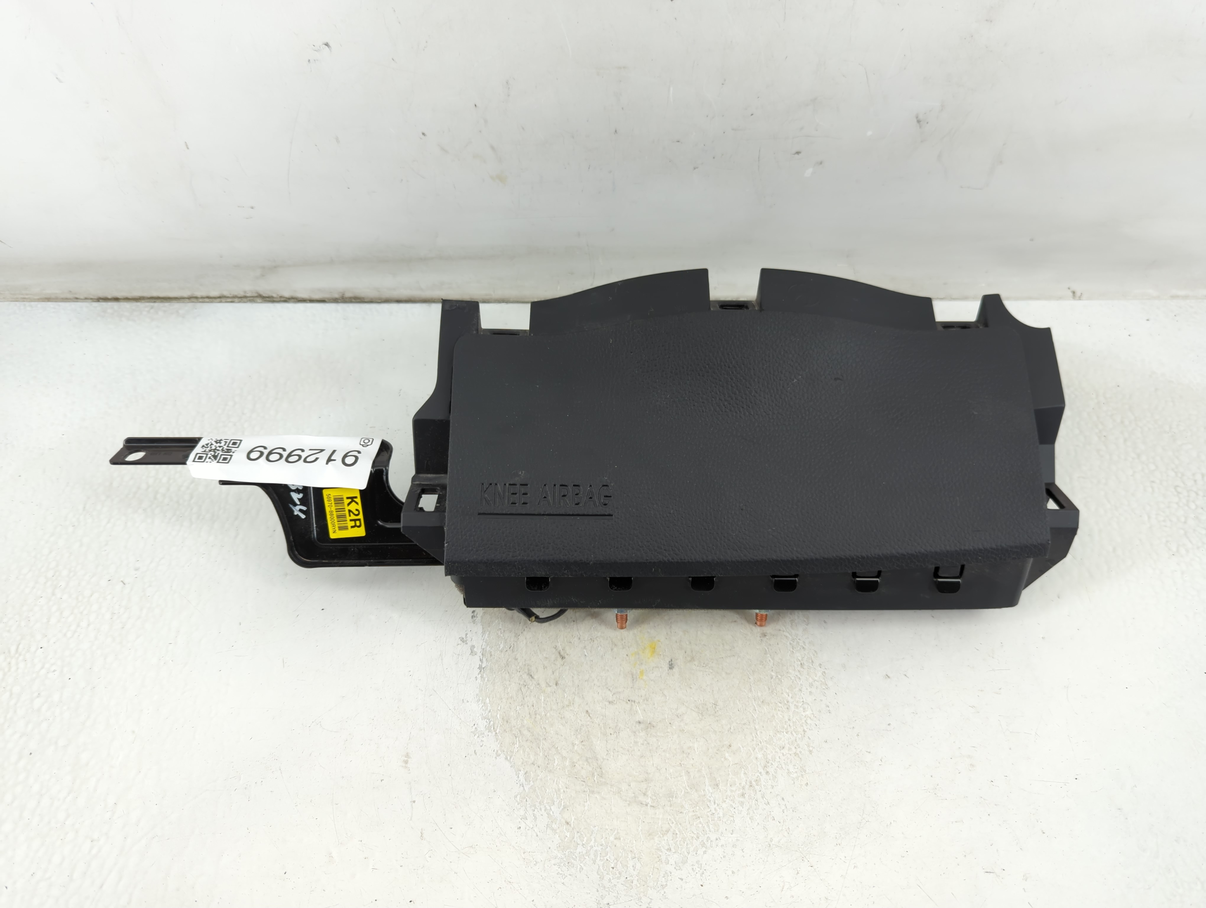 2013-2018 Hyundai Santa Fe Air Bag Driver Left Knee Oem 912999 - Oemusedautoparts1.com